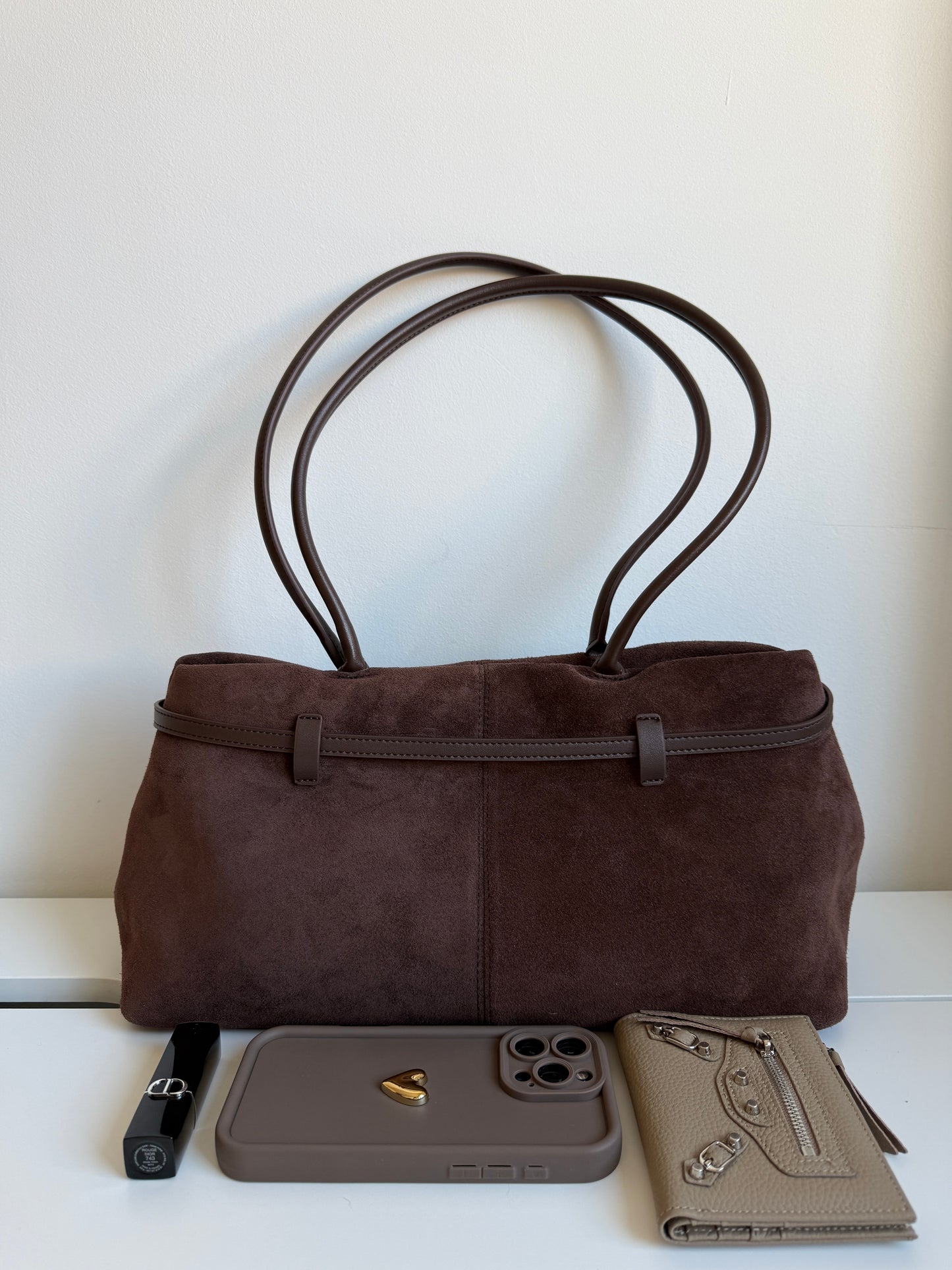 NIKOLÉ MARA – Chocolate Suede Shoulder Bag | Soft & Neutral