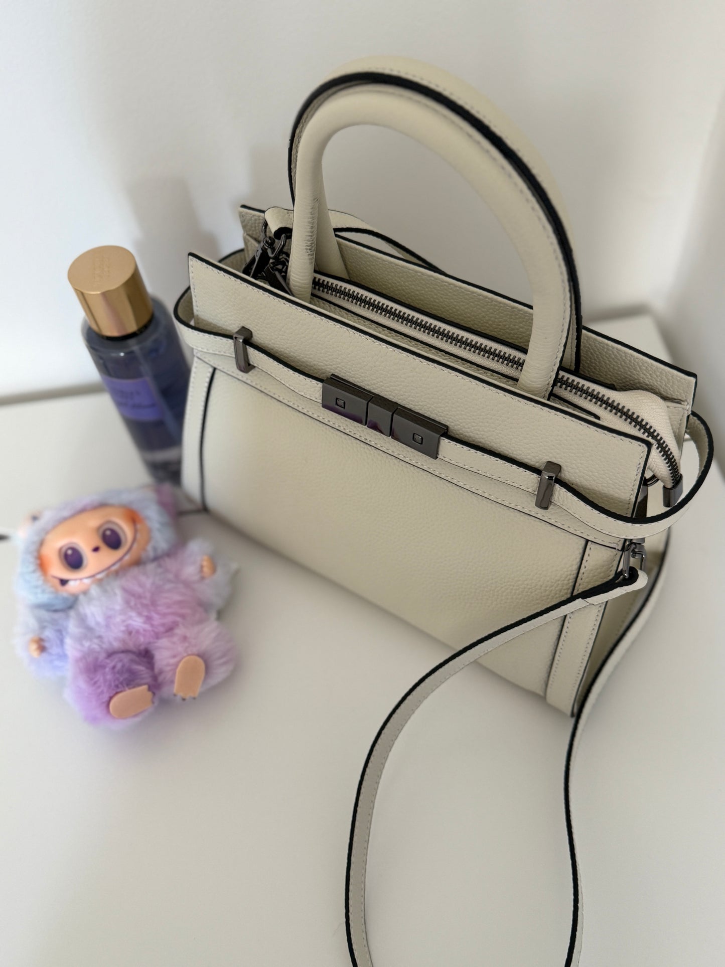 NIKOLÈ Leather Top Handle Bag – Ivory