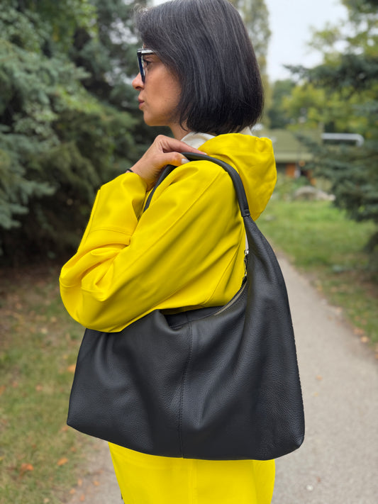 Leather Shoulder Bag with Lining – Elegant Everyday Tote