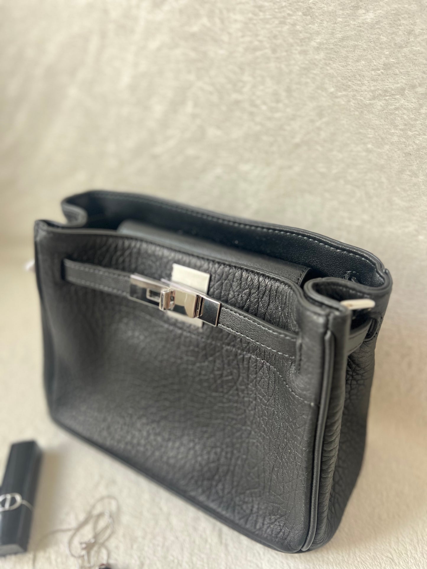 Emma - Black (Leather)