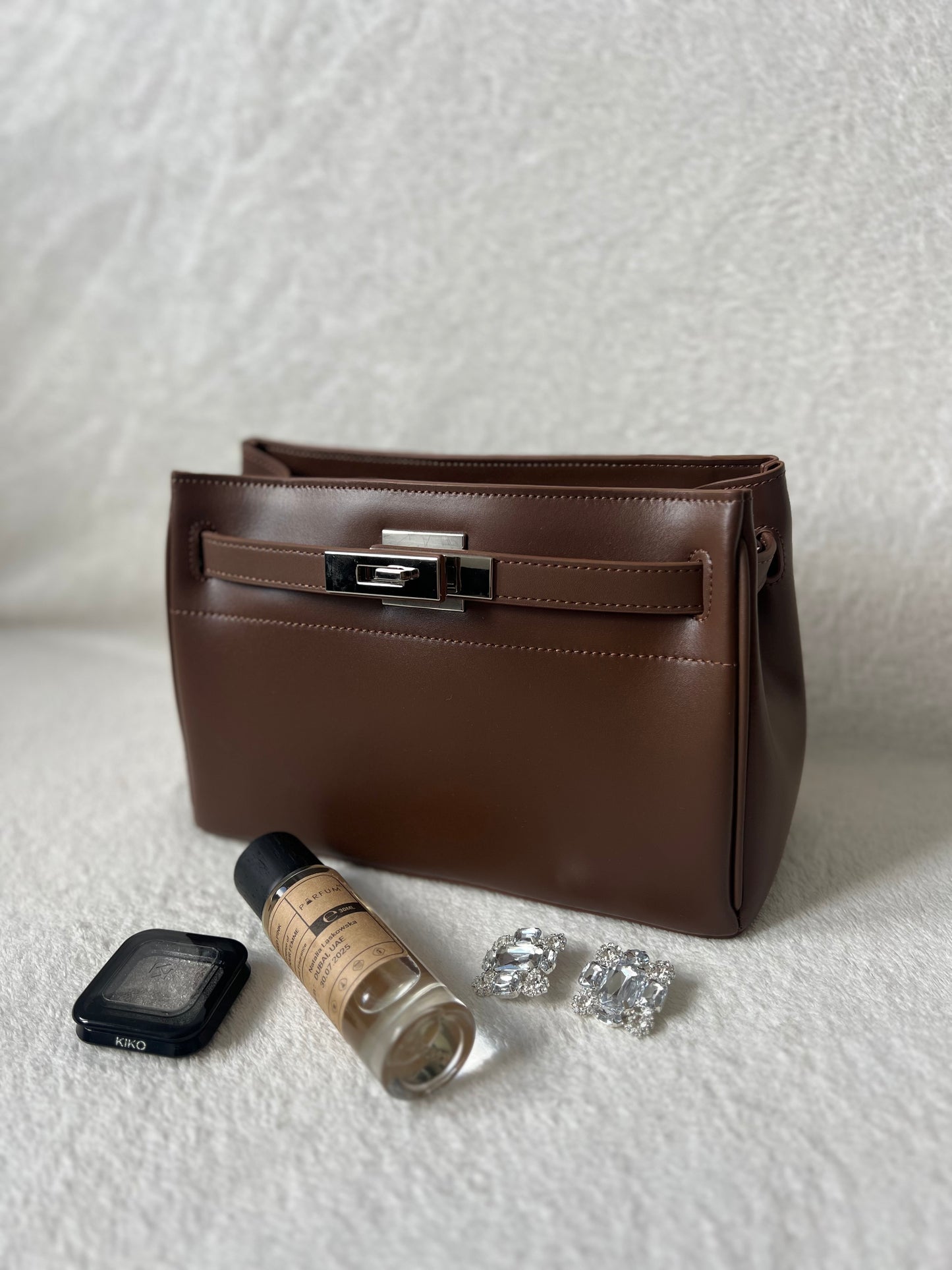 Emma - Chocolate (Leather)