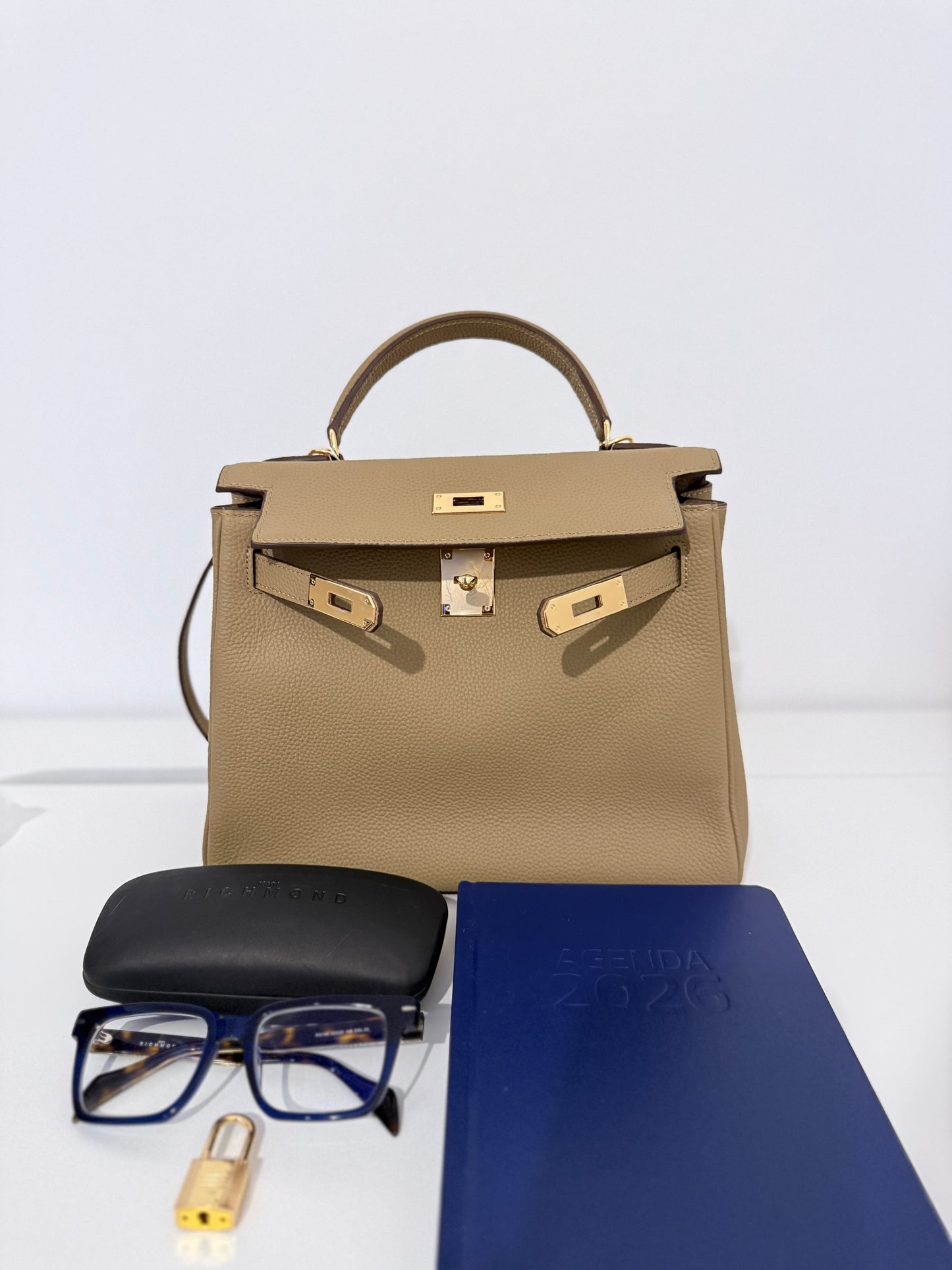 VERONIKA – Elegant Genuine Leather Handbag – Taupe