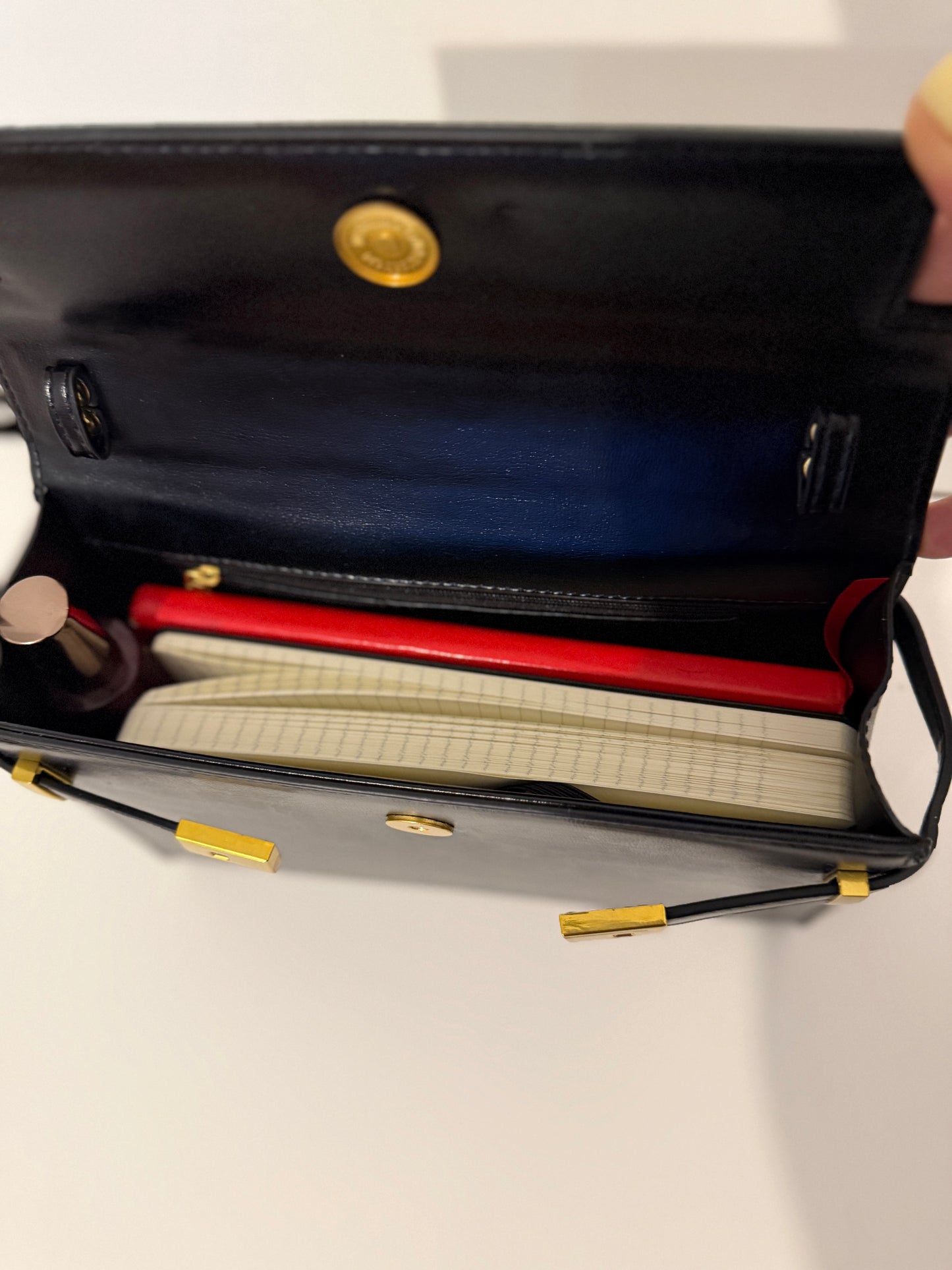 SONIA – Elegant Genuine Leather Crossbody Bag – Black