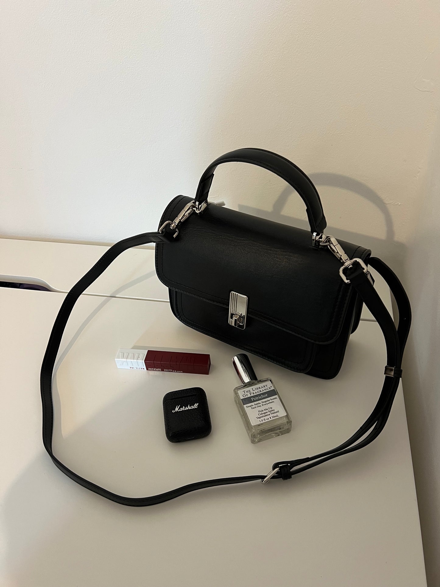 ARIA — Genuine Leather Black Bag