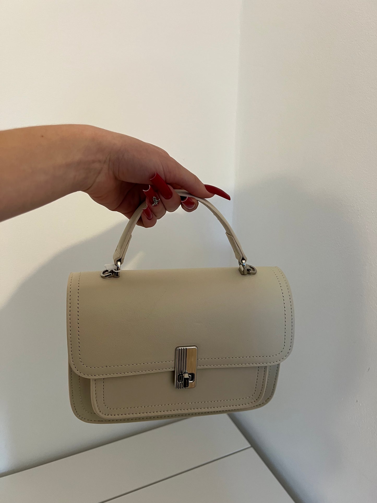 ARIA — Genuine Leather Ivory Bag