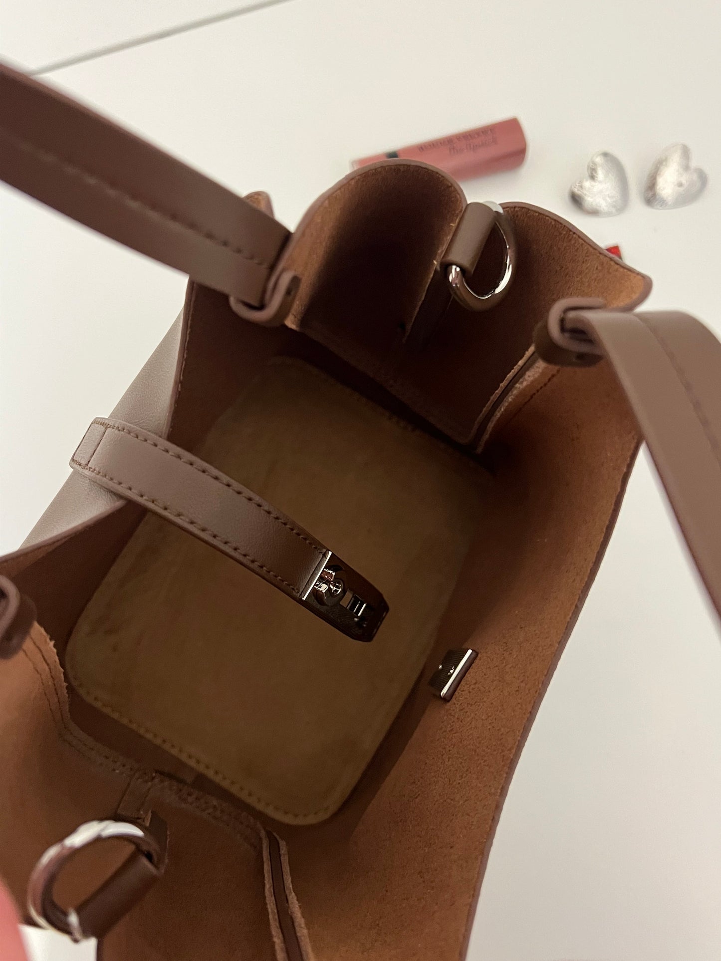NIKOLÉ “LEA” — Chocolate Brown Leather Bag with Cosmetic Pouch