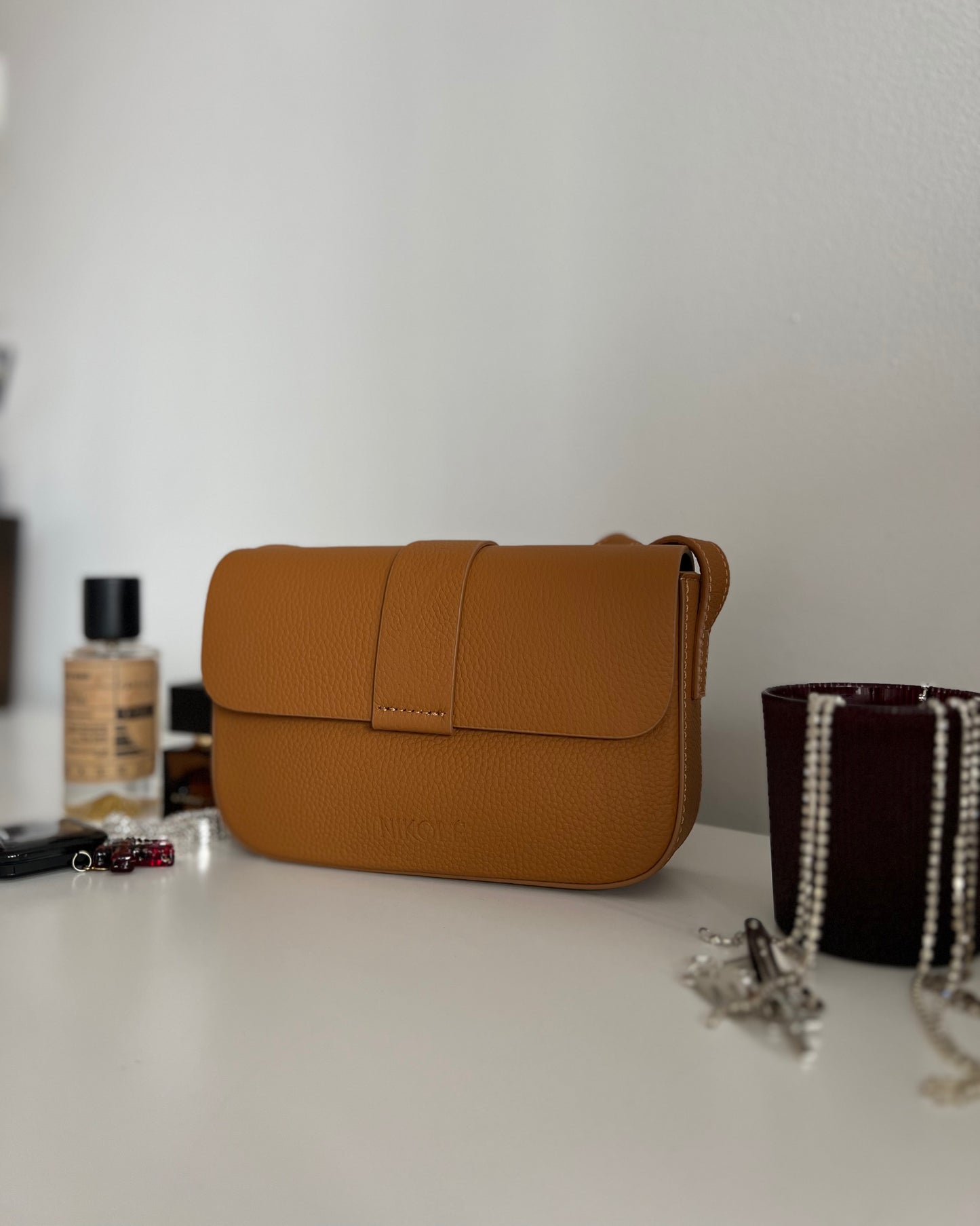 CLASSIC — Genuine Leather Caramel Bag