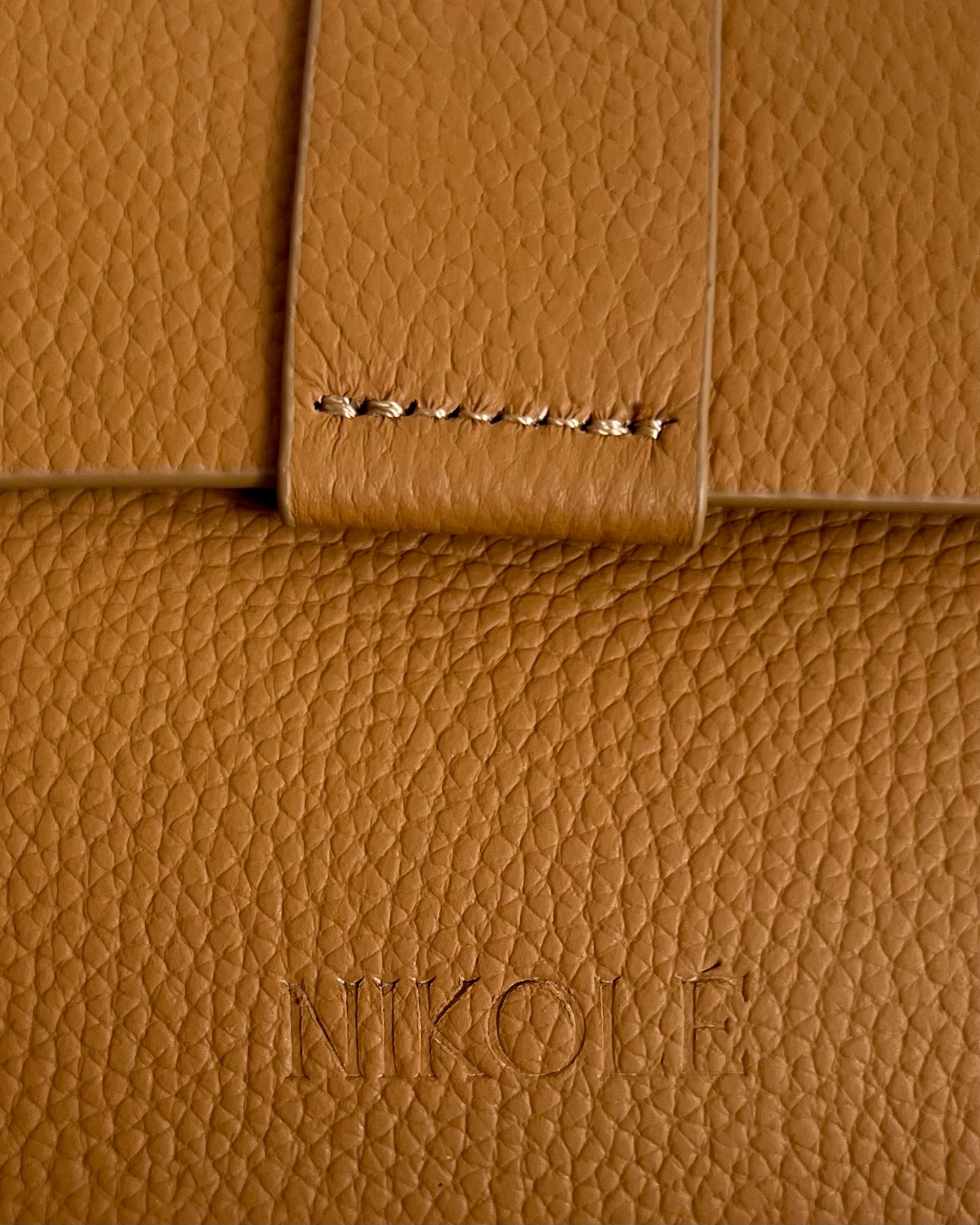 CLASSIC — Genuine Leather Caramel Bag