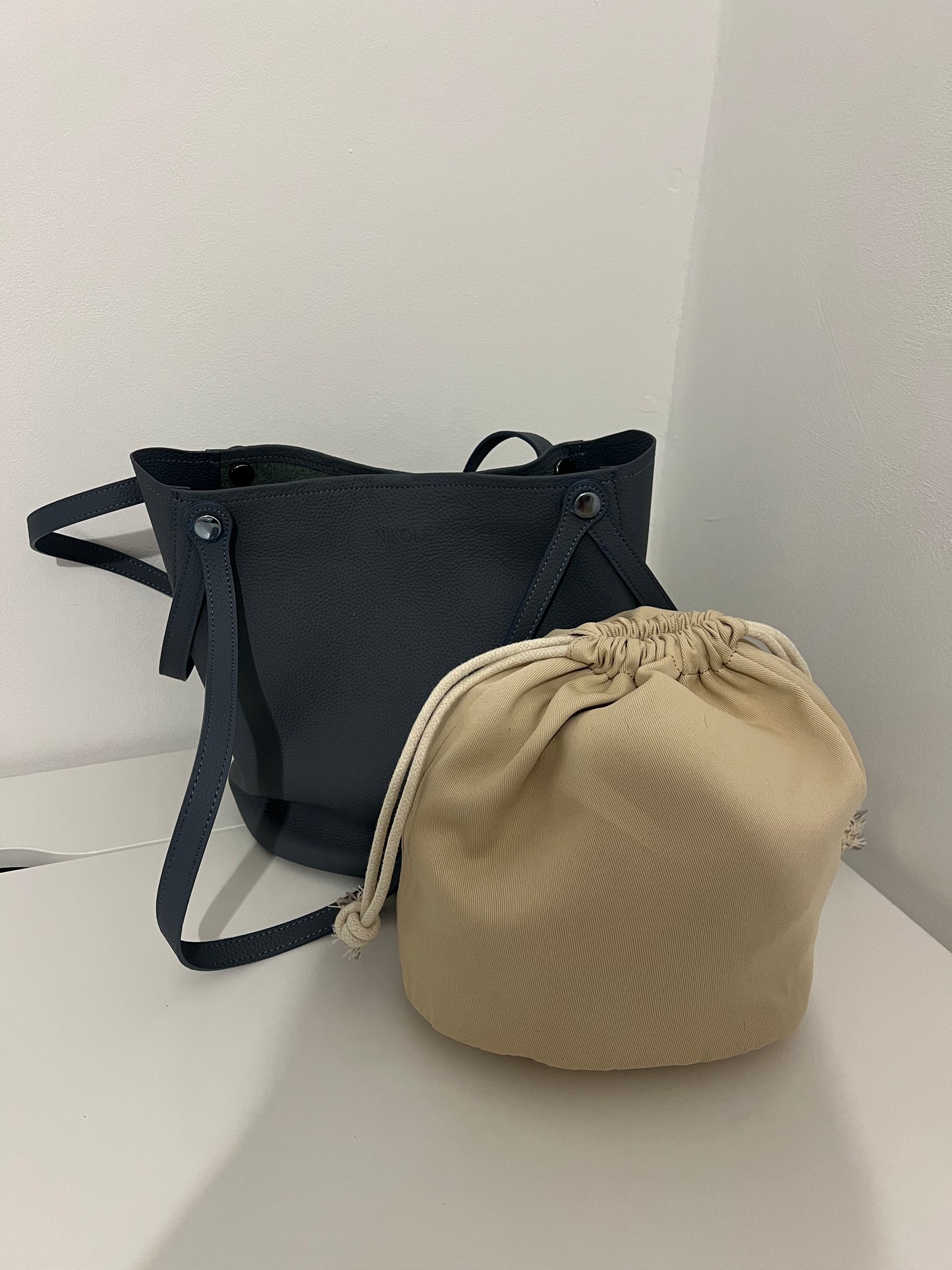 Bucket Bag – Natural Leather – Fog Blue