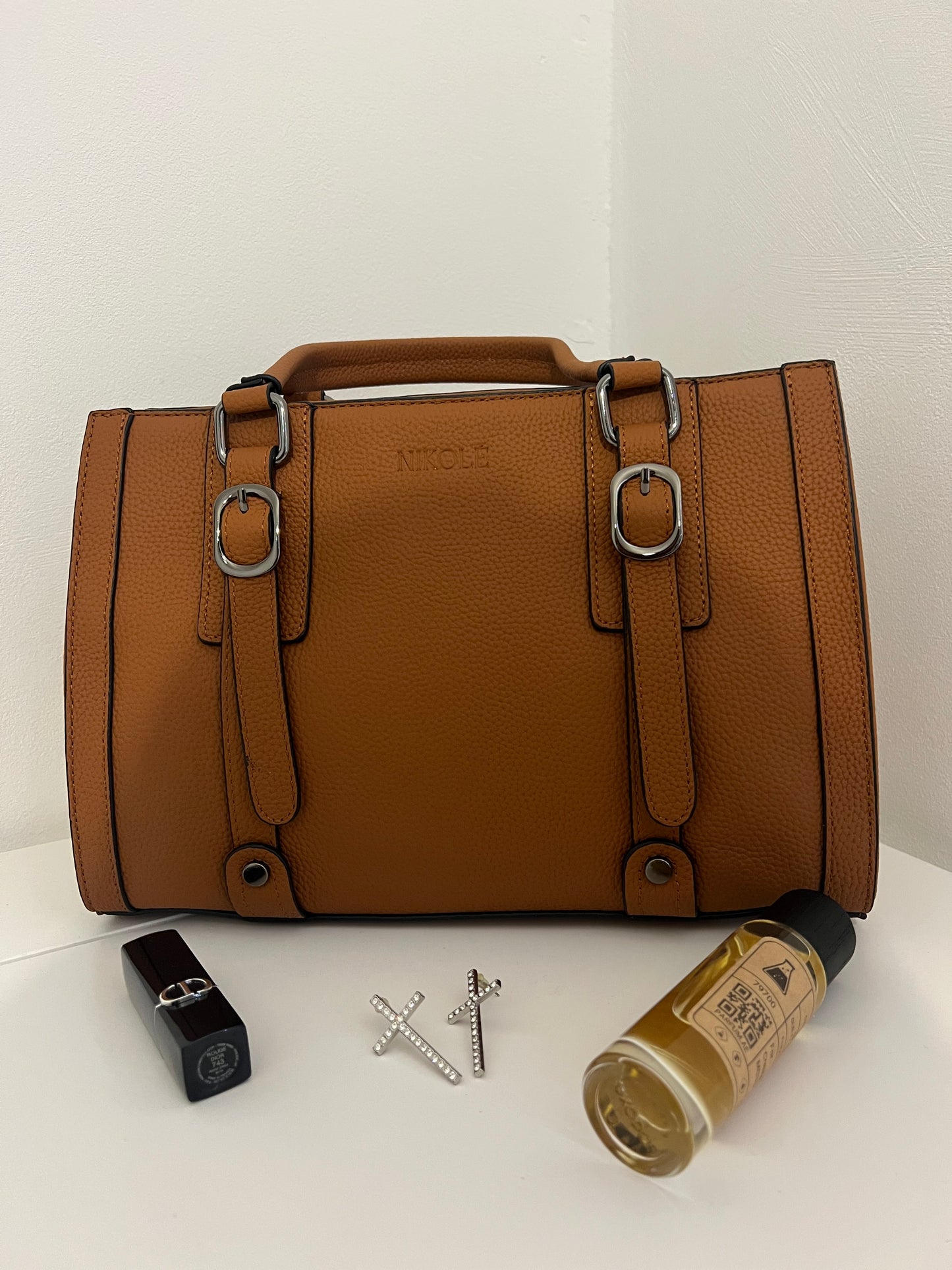 NIKOLÈ Caramel Tote – Stylish Genuine Leather Handbag for Everyday Elegance