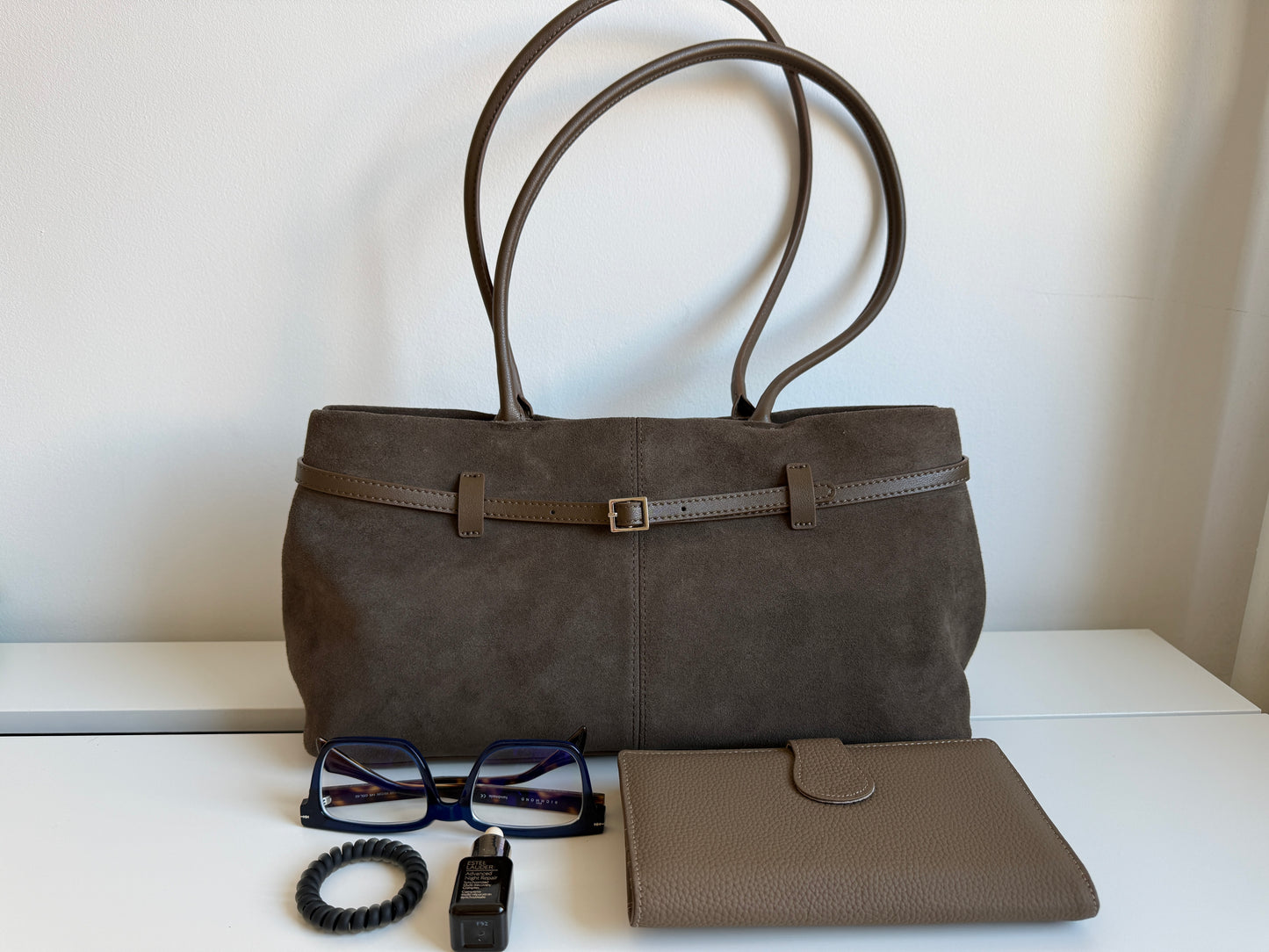 NIKOLÉ MARA – Taupe Suede Shoulder Bag | Soft & Neutral