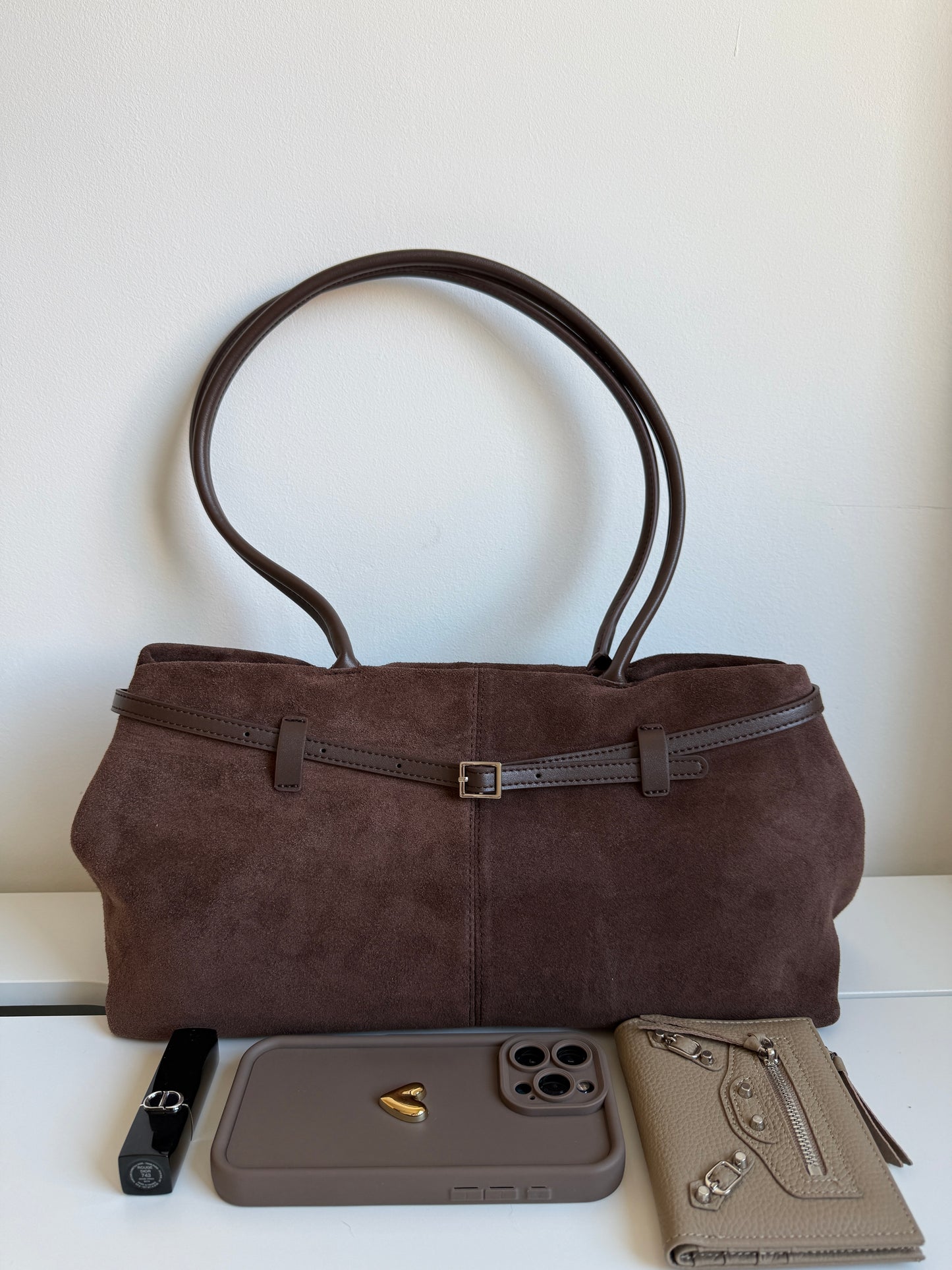 NIKOLÉ MARA – Chocolate Suede Shoulder Bag | Soft & Neutral