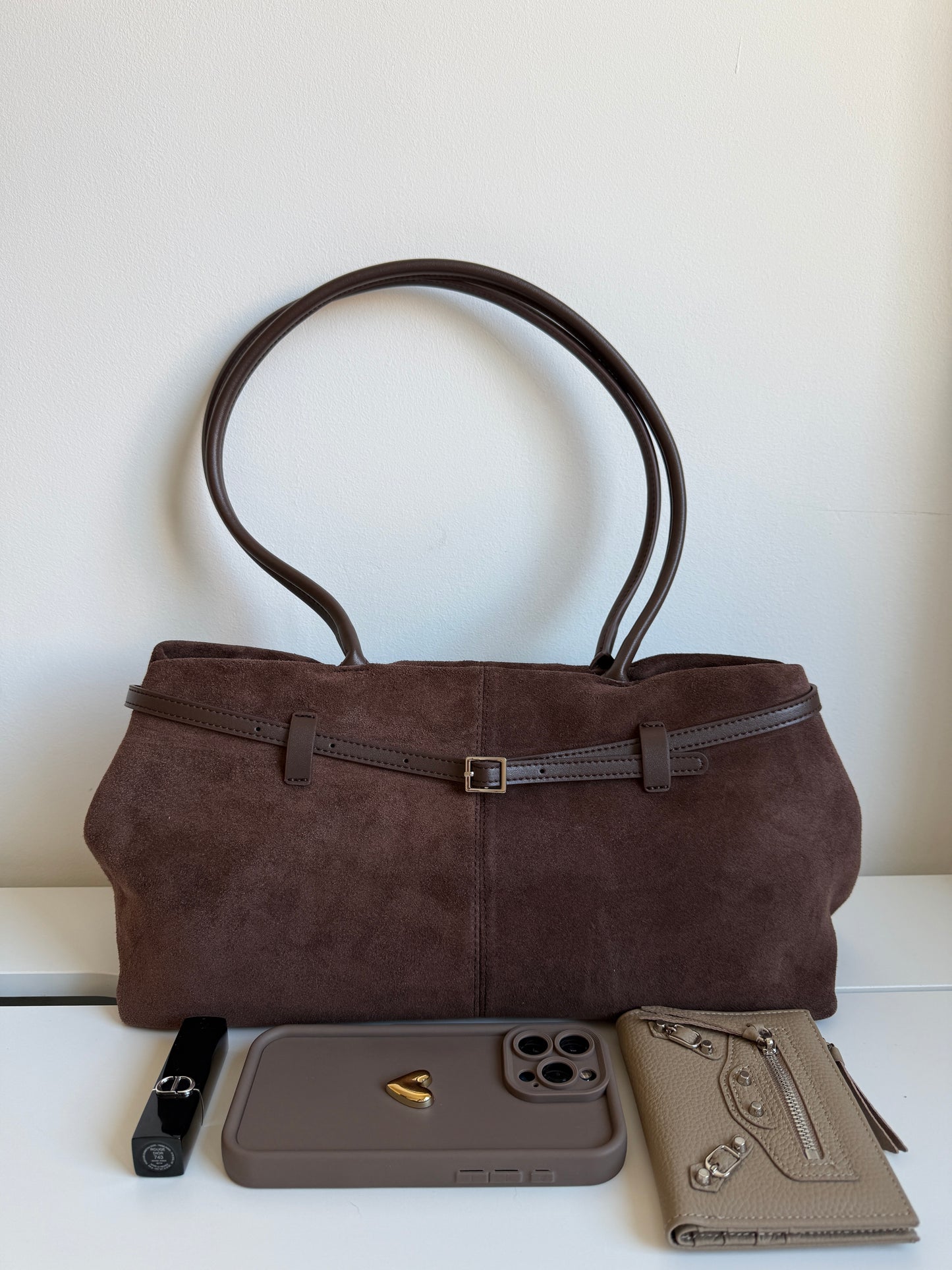 NIKOLÉ MARA – Chocolate Suede Shoulder Bag | Soft & Neutral