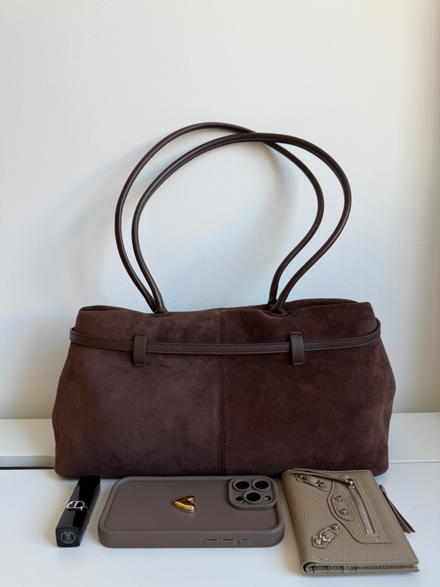 NIKOLÉ MARA – Chocolate Suede Shoulder Bag | Soft & Neutral