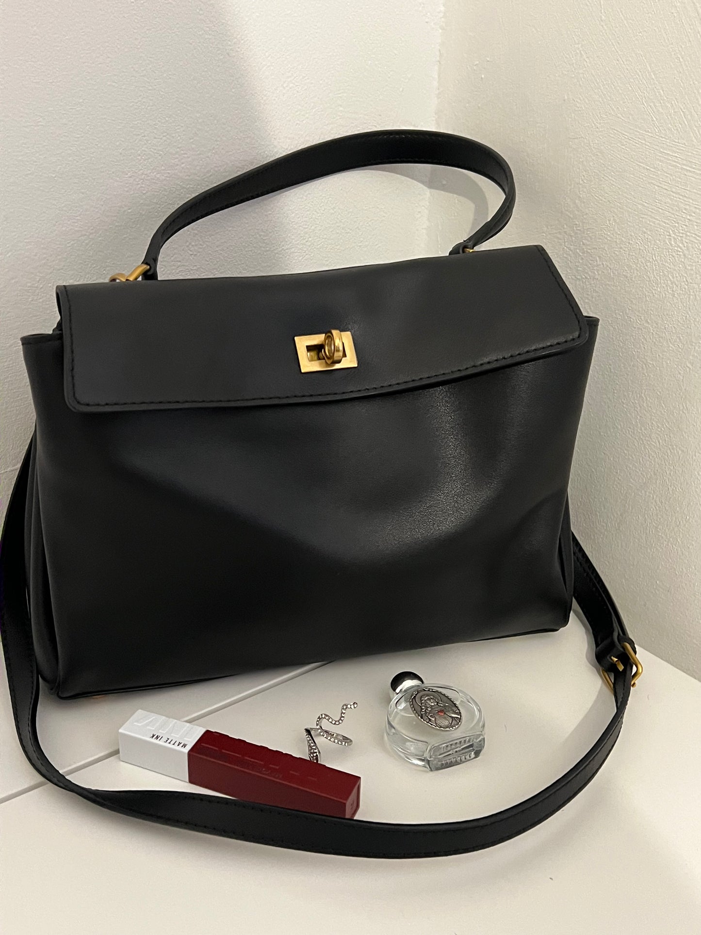 Black Leather Luxury Shoulder Bag with Gold Hardware