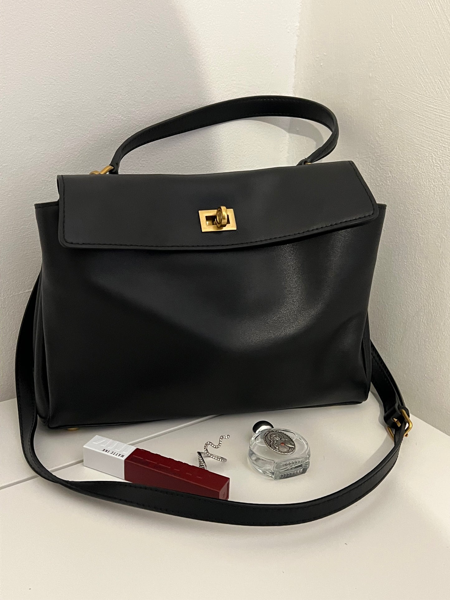 Black Leather Luxury Shoulder Bag with Gold Hardware