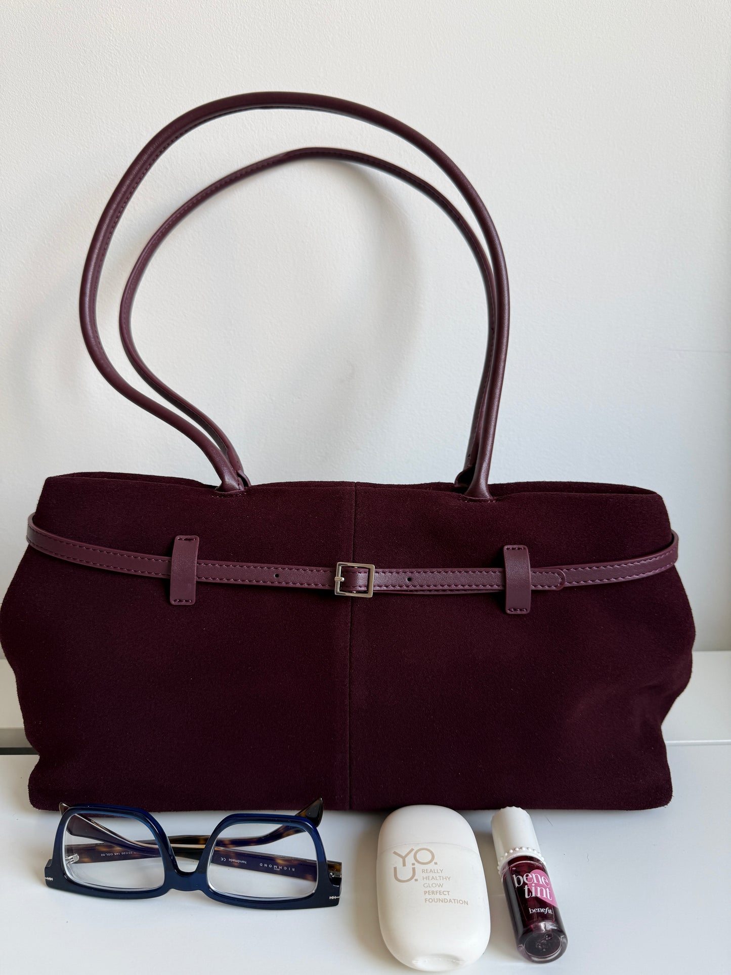 NIKOLÉ MARA – Burgundy Suede Shoulder Bag | Soft & Neutral