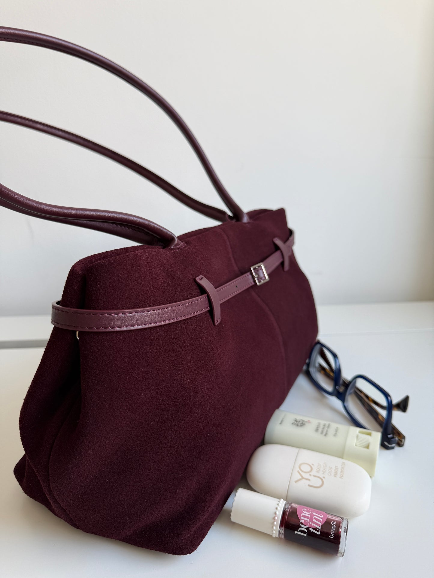 NIKOLÉ MARA – Burgundy Suede Shoulder Bag | Soft & Neutral