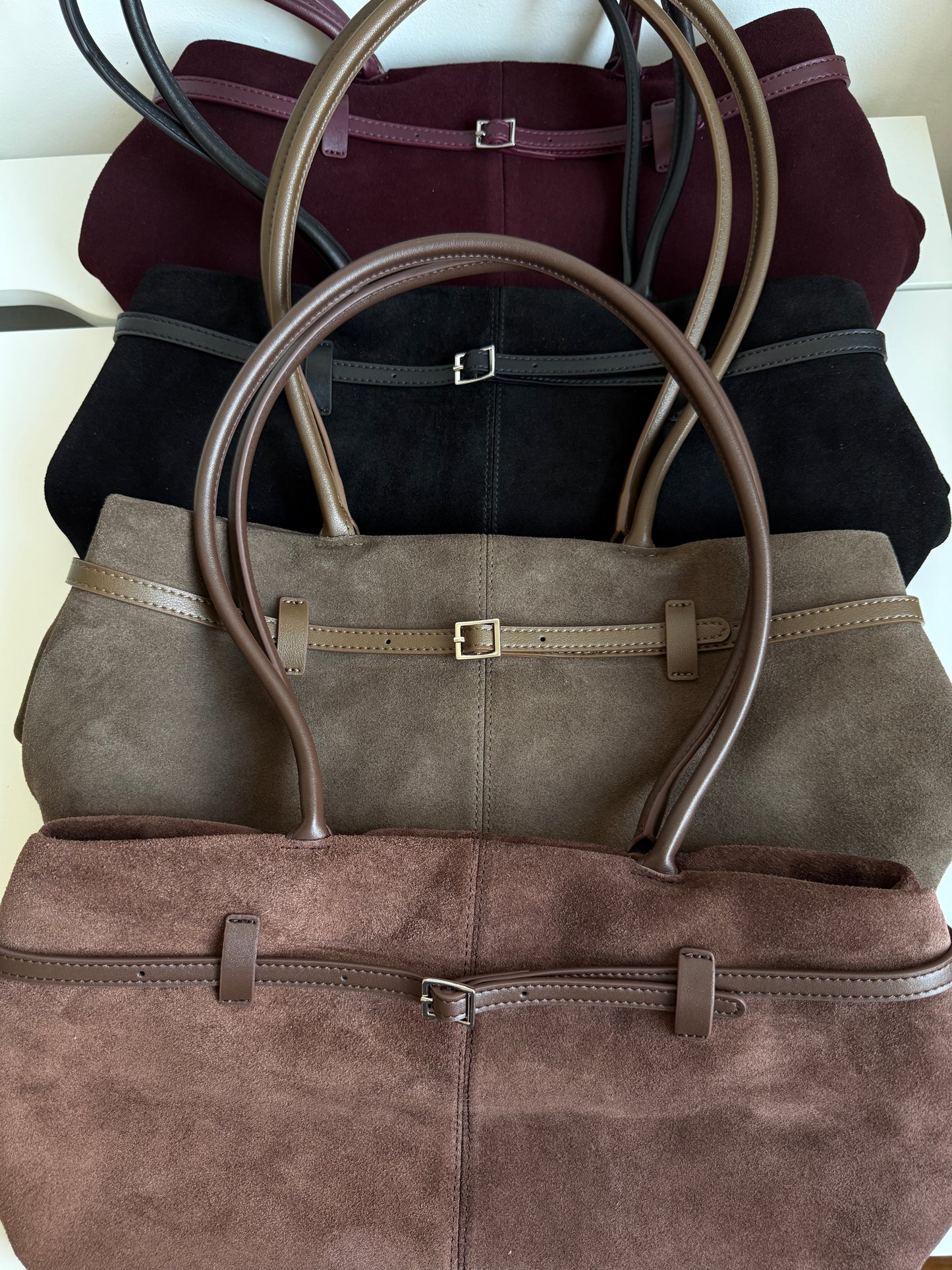 NIKOLÉ MARA – Black Suede Shoulder Bag | Soft & Neutral