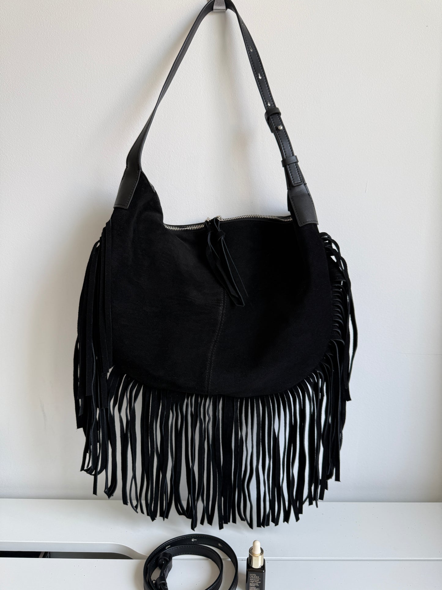 NIKOLÉ  JANE  – Black Suede Fringe Shoulder Bag | Western Chic