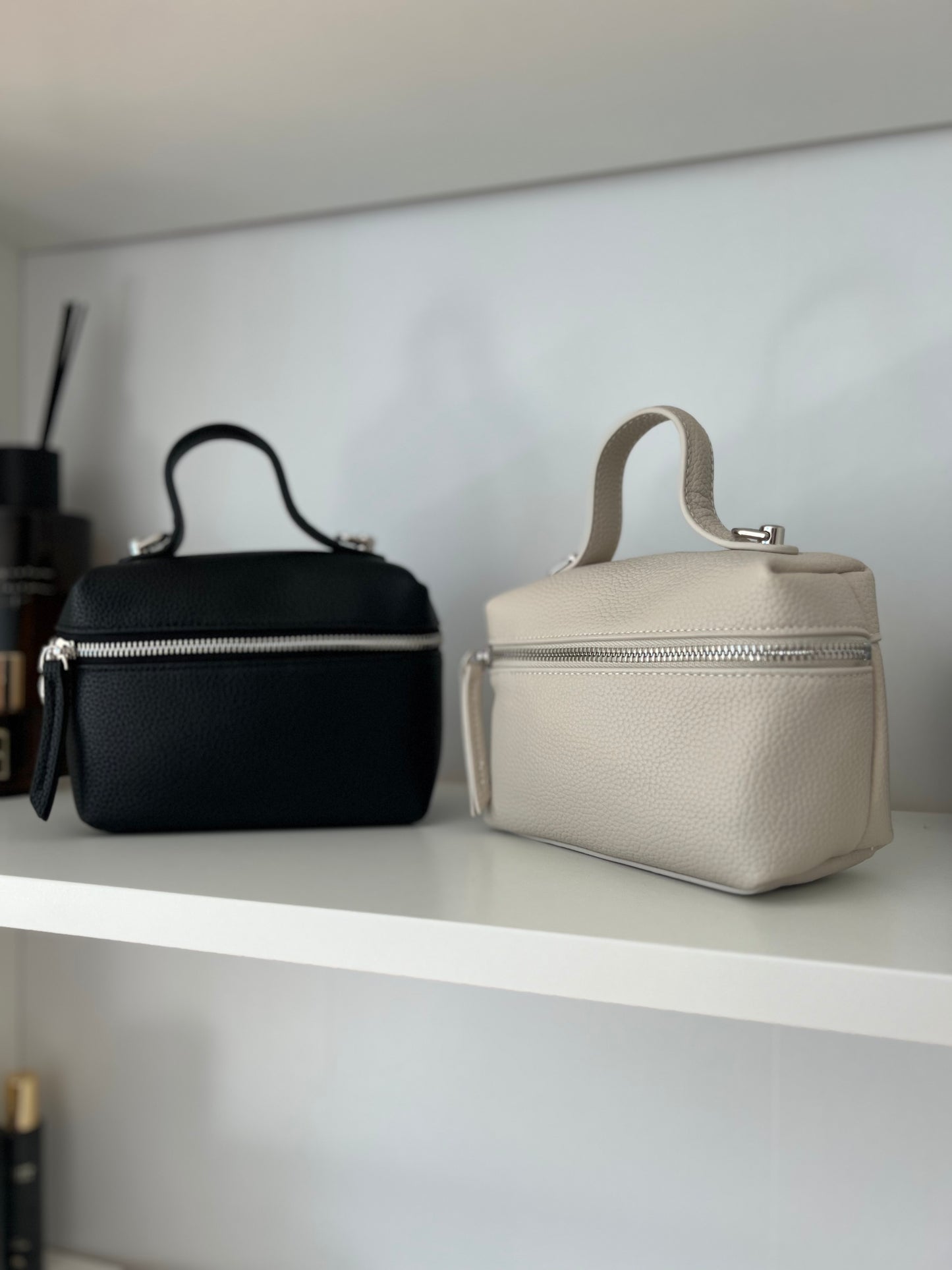 Bella Key – Premium Natural Leather Bag (Ivory)