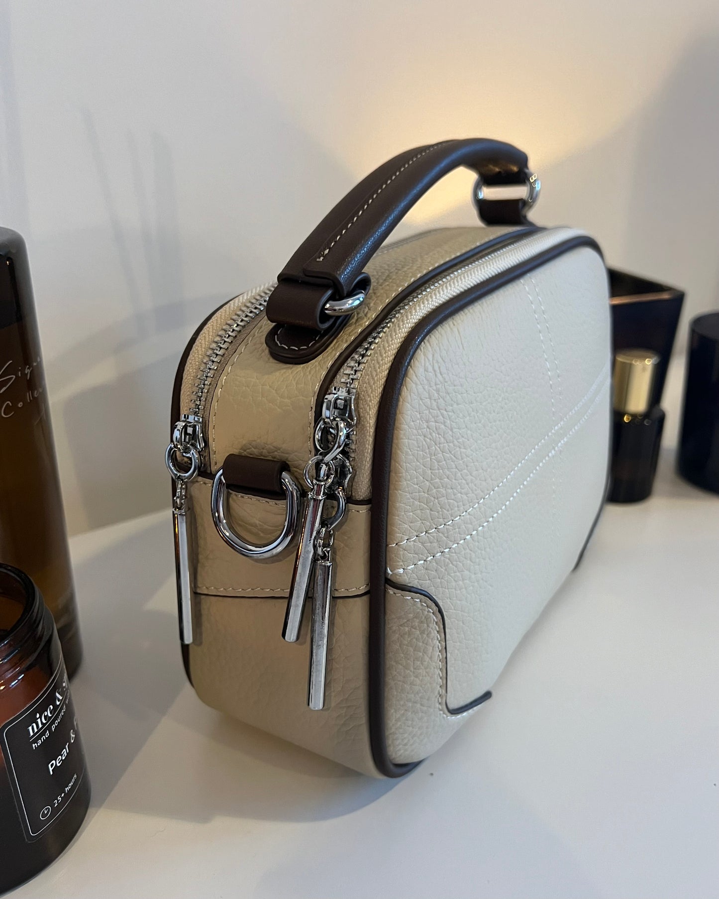 MARIA — Genuine Leather Bag. Color: Ivory