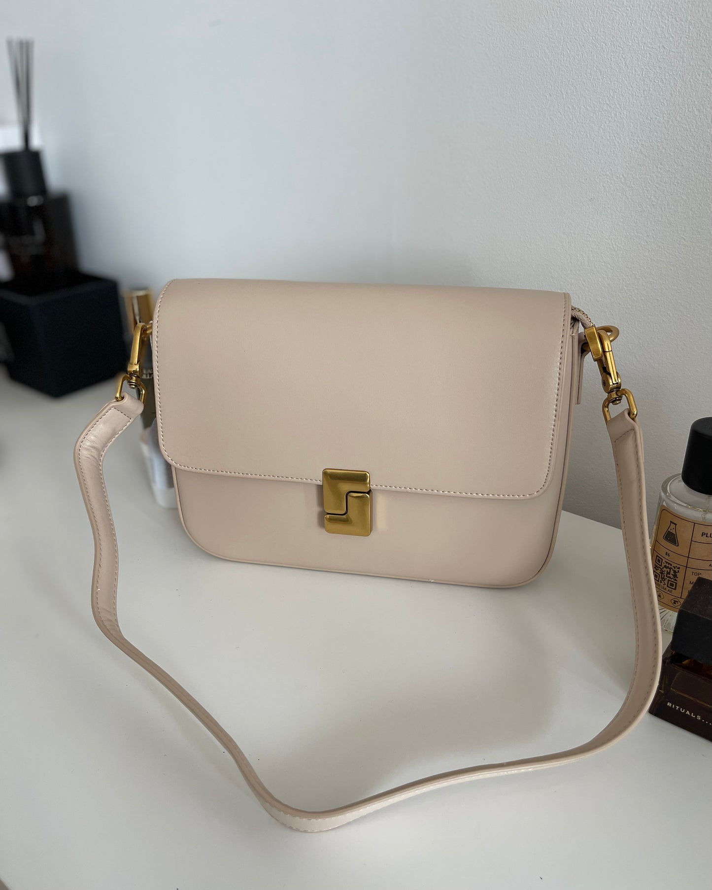 NIKOLÉ Polly Beige – Luxury Leather Handbag