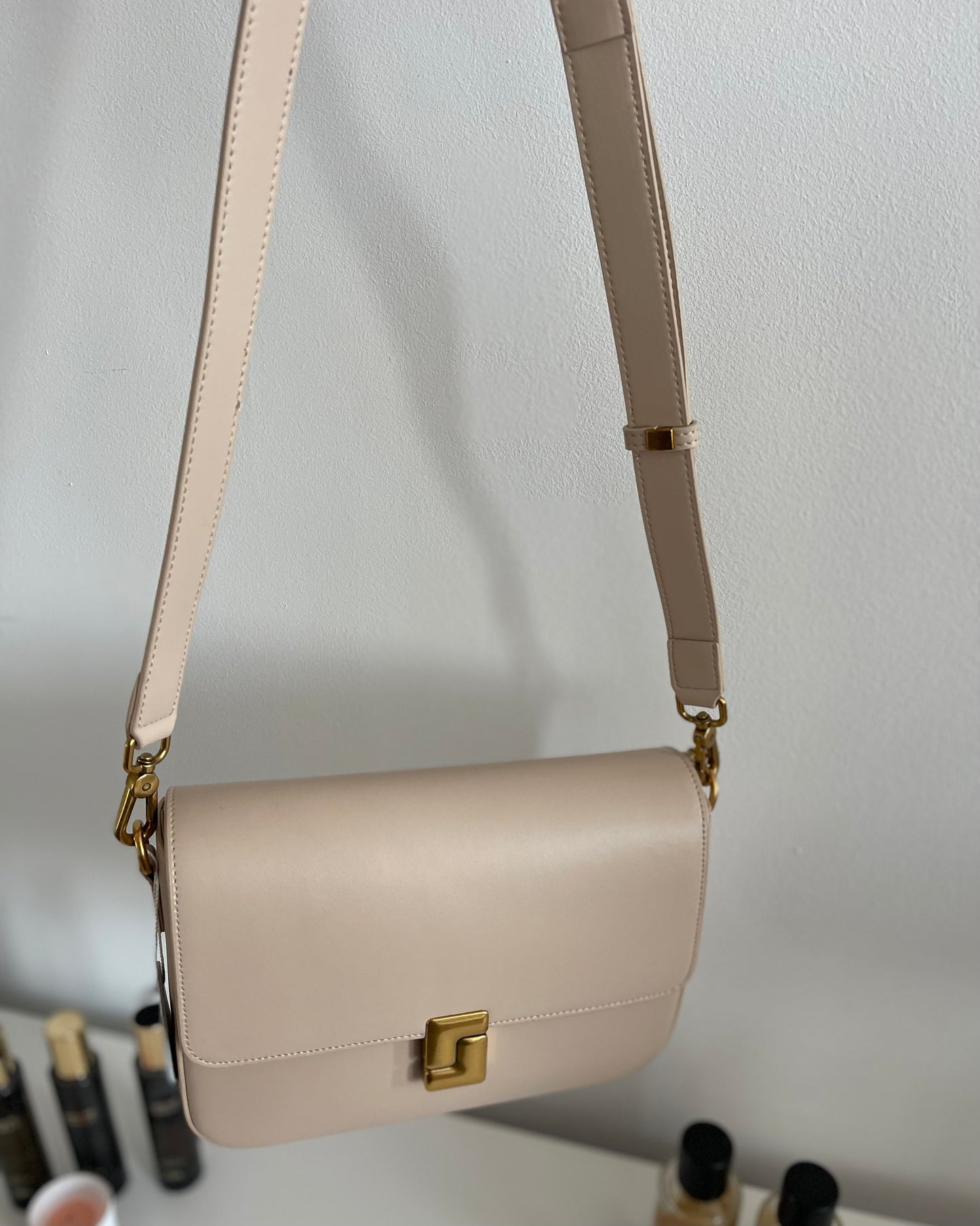 NIKOLÉ Polly Beige – Luxury Leather Handbag