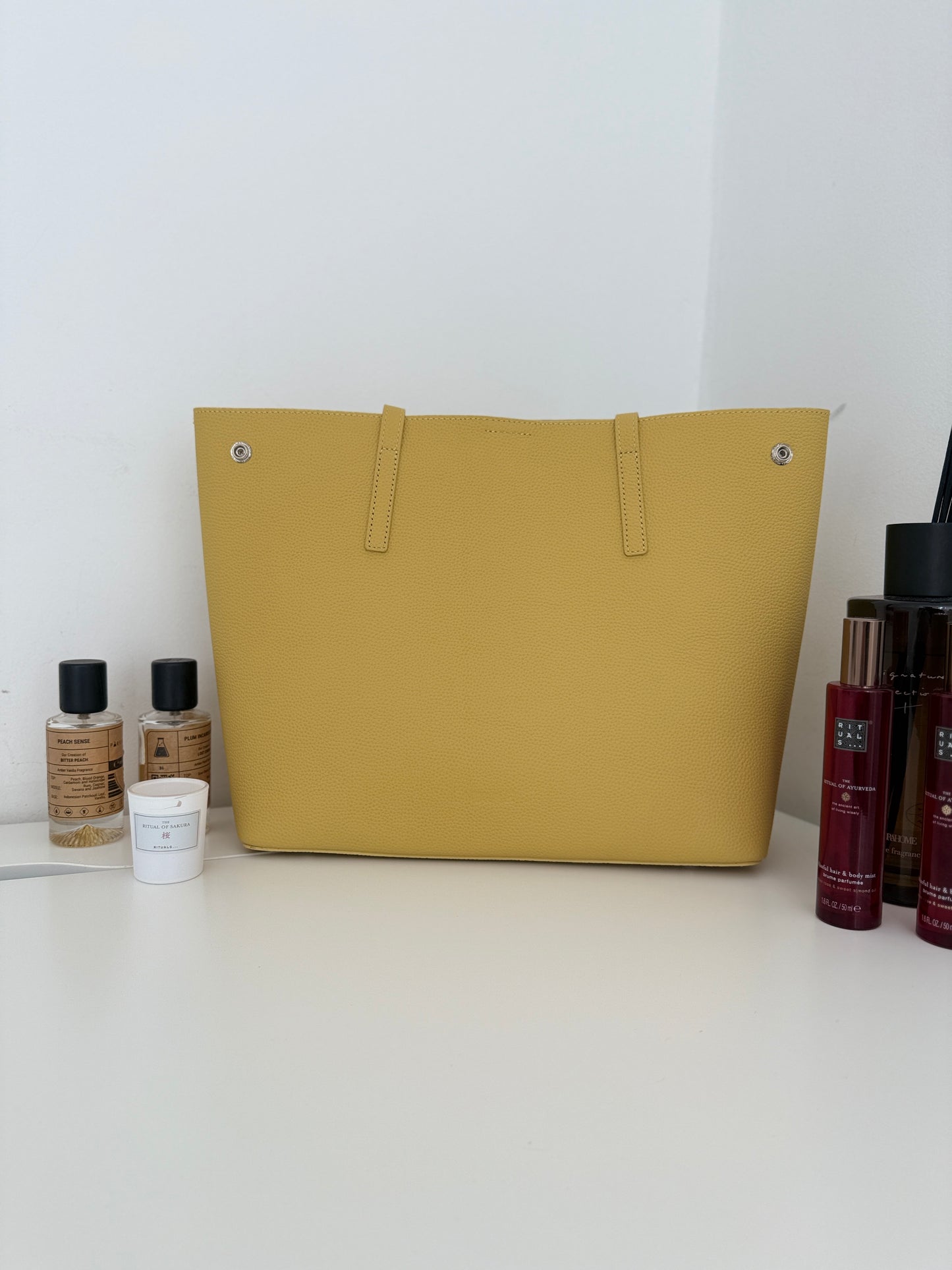 LUNA – Butter Yellow Leather Tote Bag