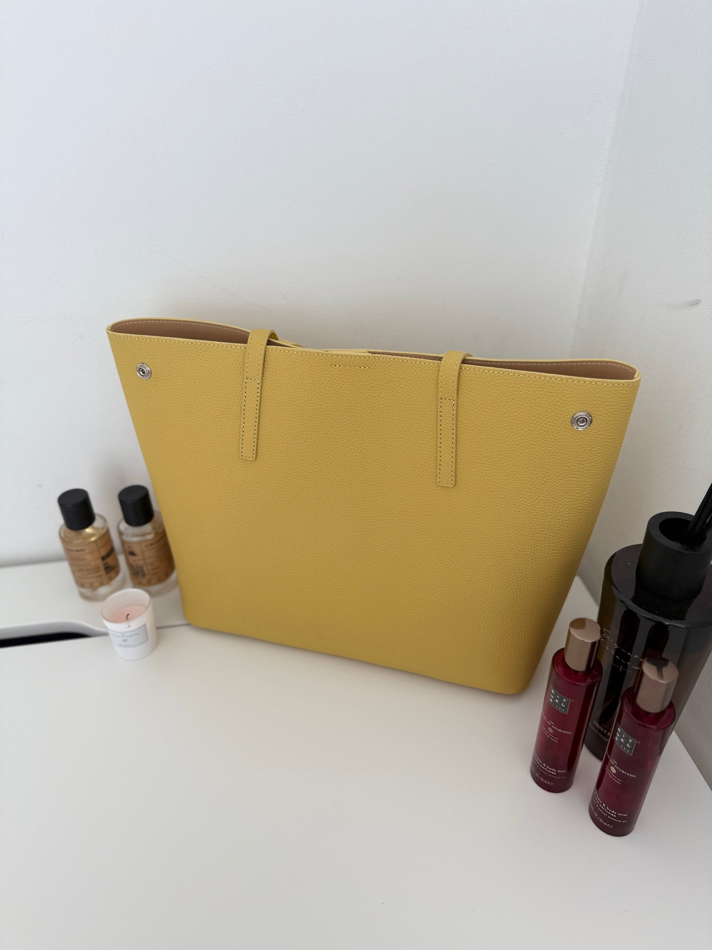 LUNA – Butter Yellow Leather Tote Bag