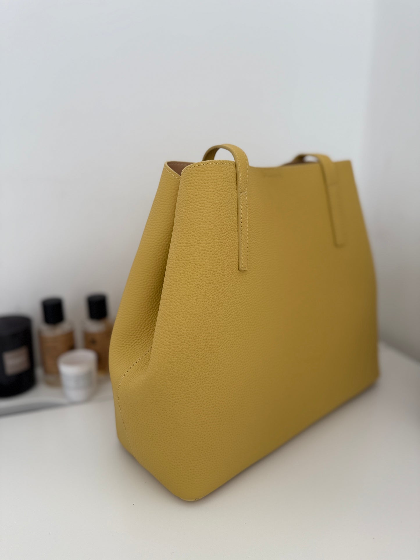 LUNA – Butter Yellow Leather Tote Bag