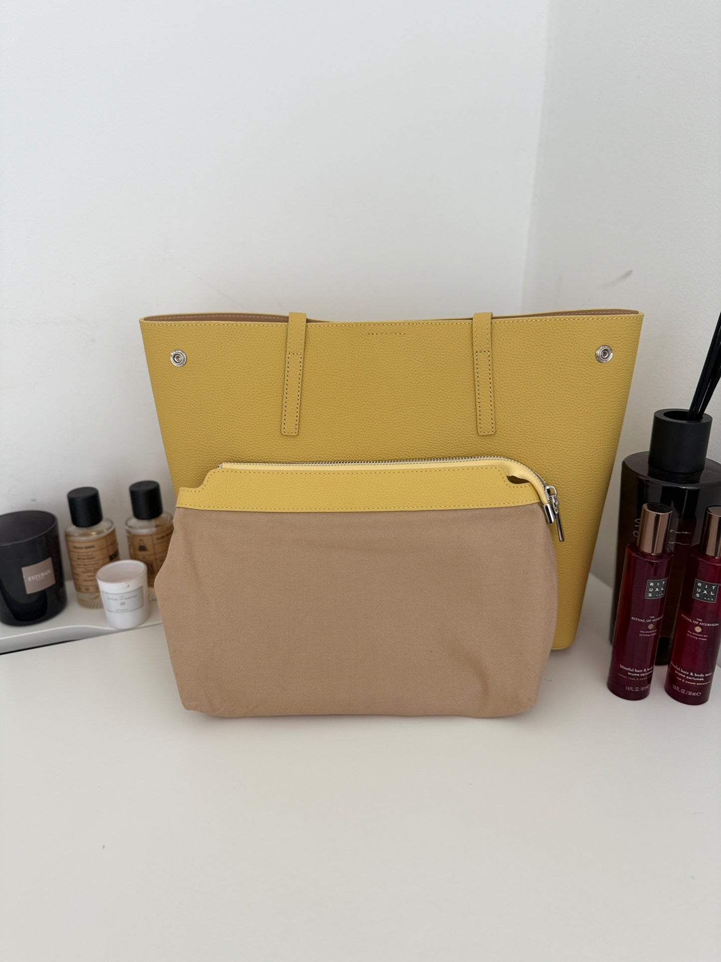 LUNA – Butter Yellow Leather Tote Bag