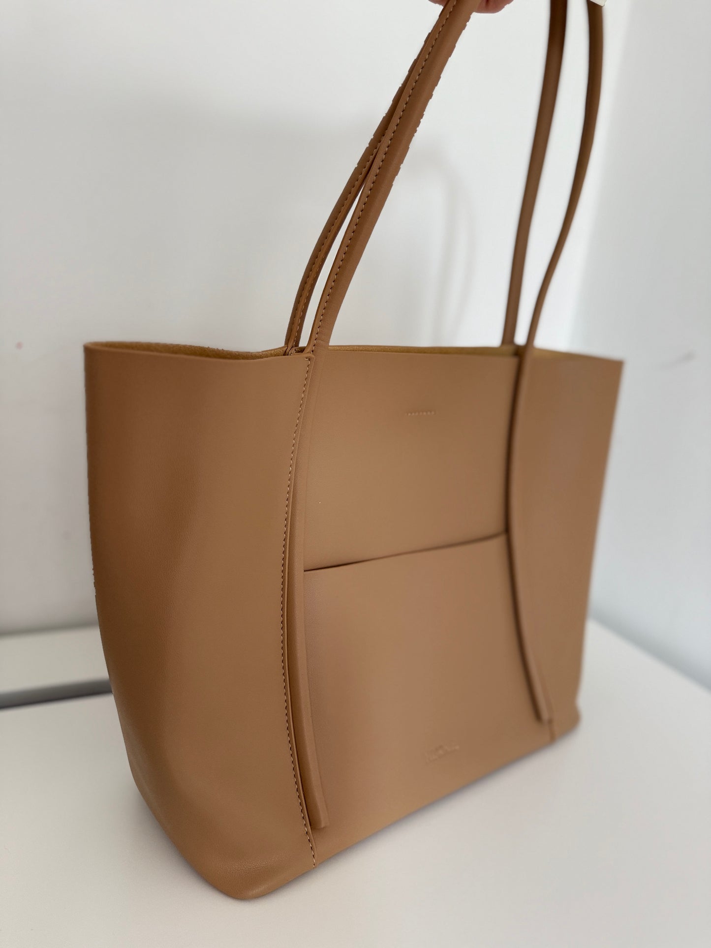 NIKOLÉ Shopper – Timeless Leather Tote Bag