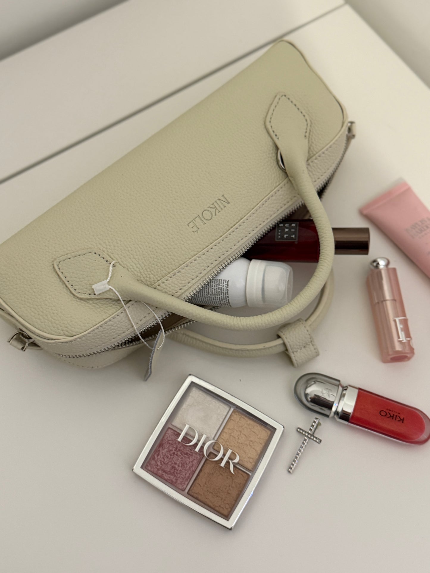 NIKOLÈ Leather Boston Bag – Milk Beige