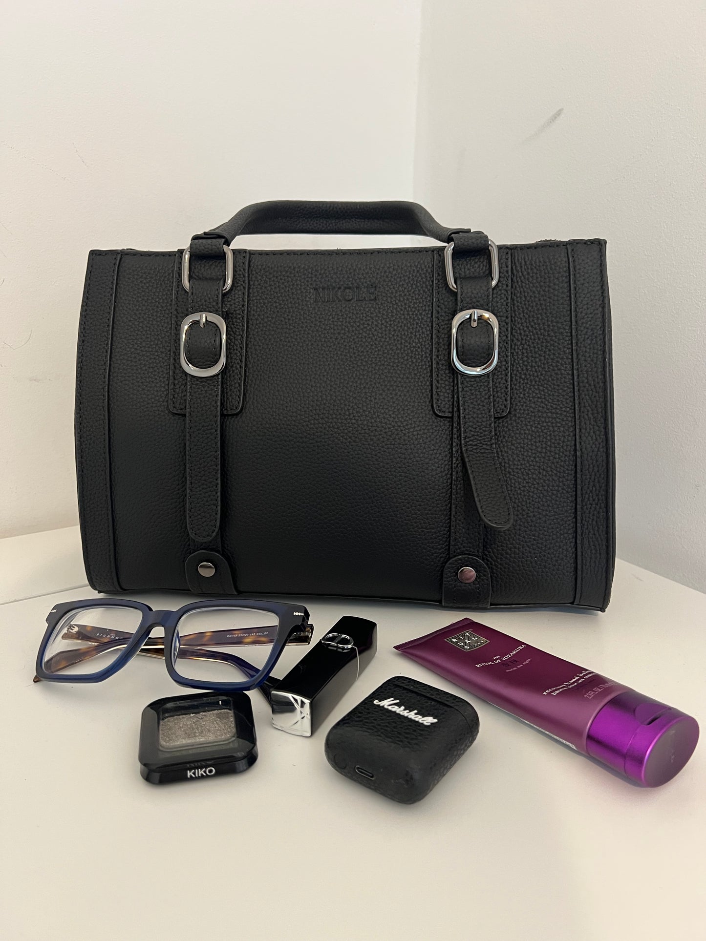 NIKOLÈ Black Tote – Stylish Genuine Leather Handbag for Everyday Elegance