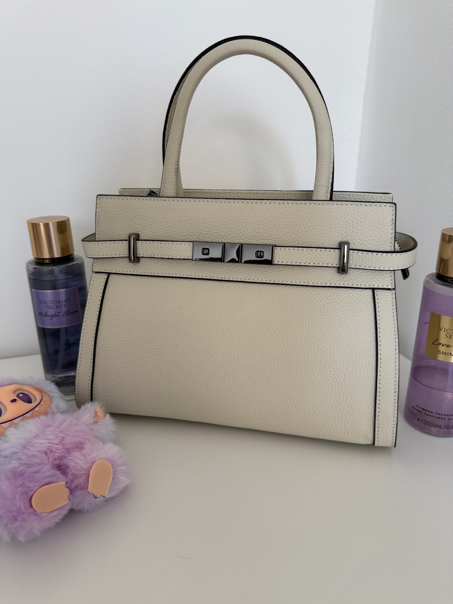 NIKOLÈ Leather Top Handle Bag – Ivory