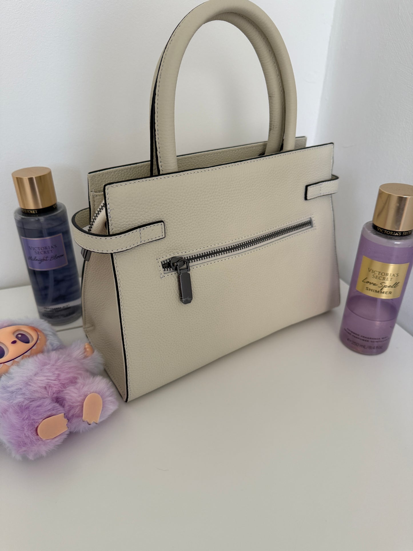 NIKOLÈ Leather Top Handle Bag – Ivory