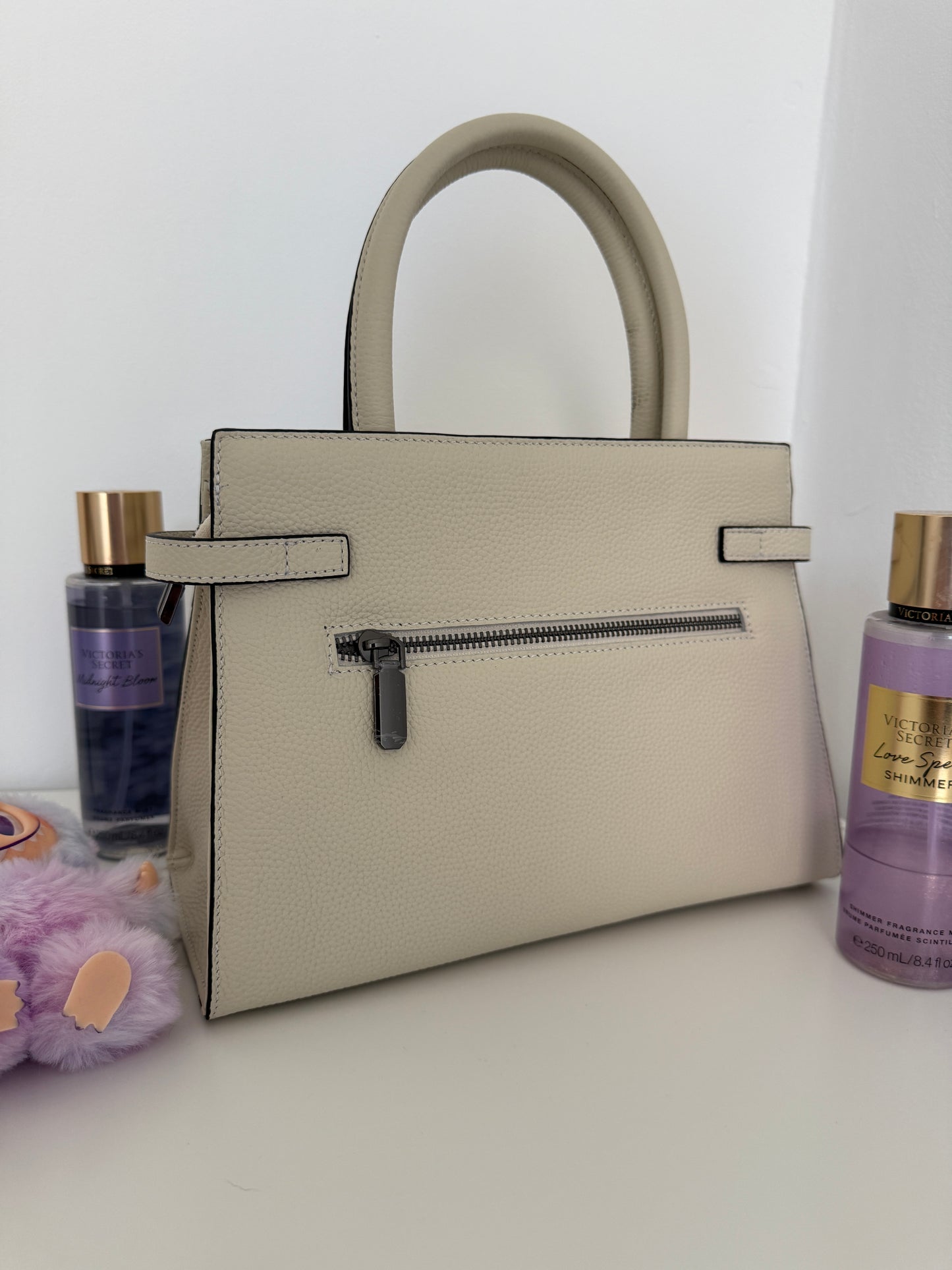 NIKOLÈ Leather Top Handle Bag – Ivory