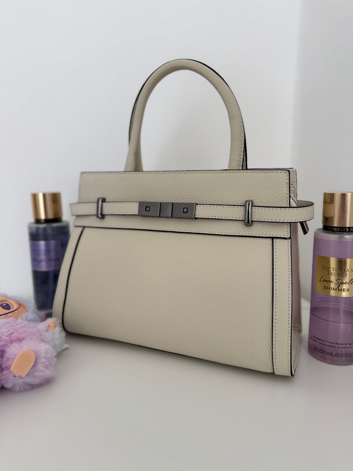 NIKOLÈ Leather Top Handle Bag – Ivory