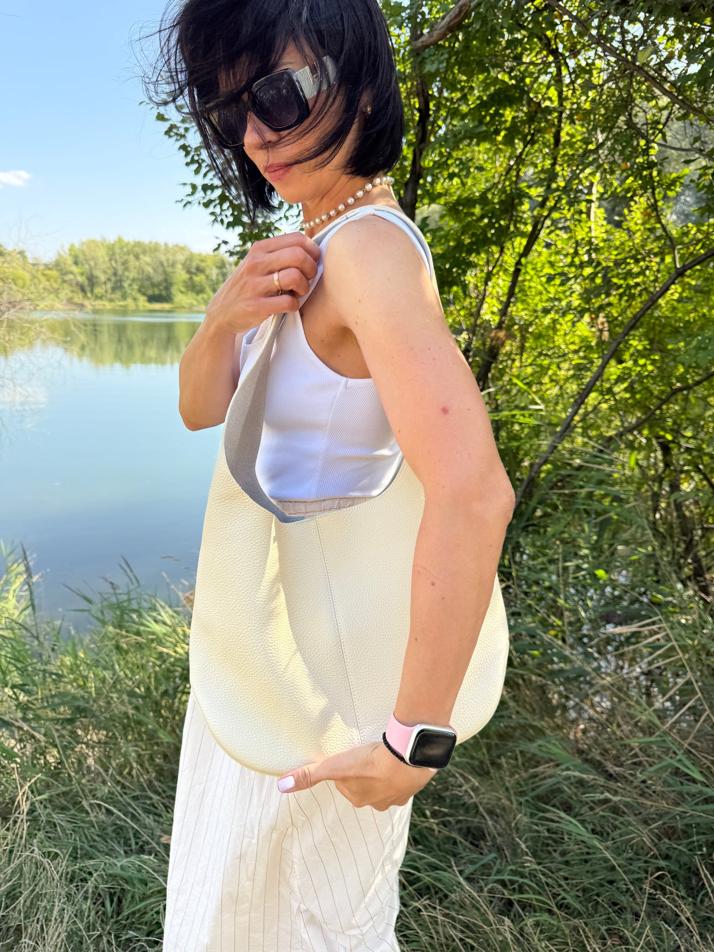 NIKOLÉ Kelly Milk – Elegant Leather Hobo Bag