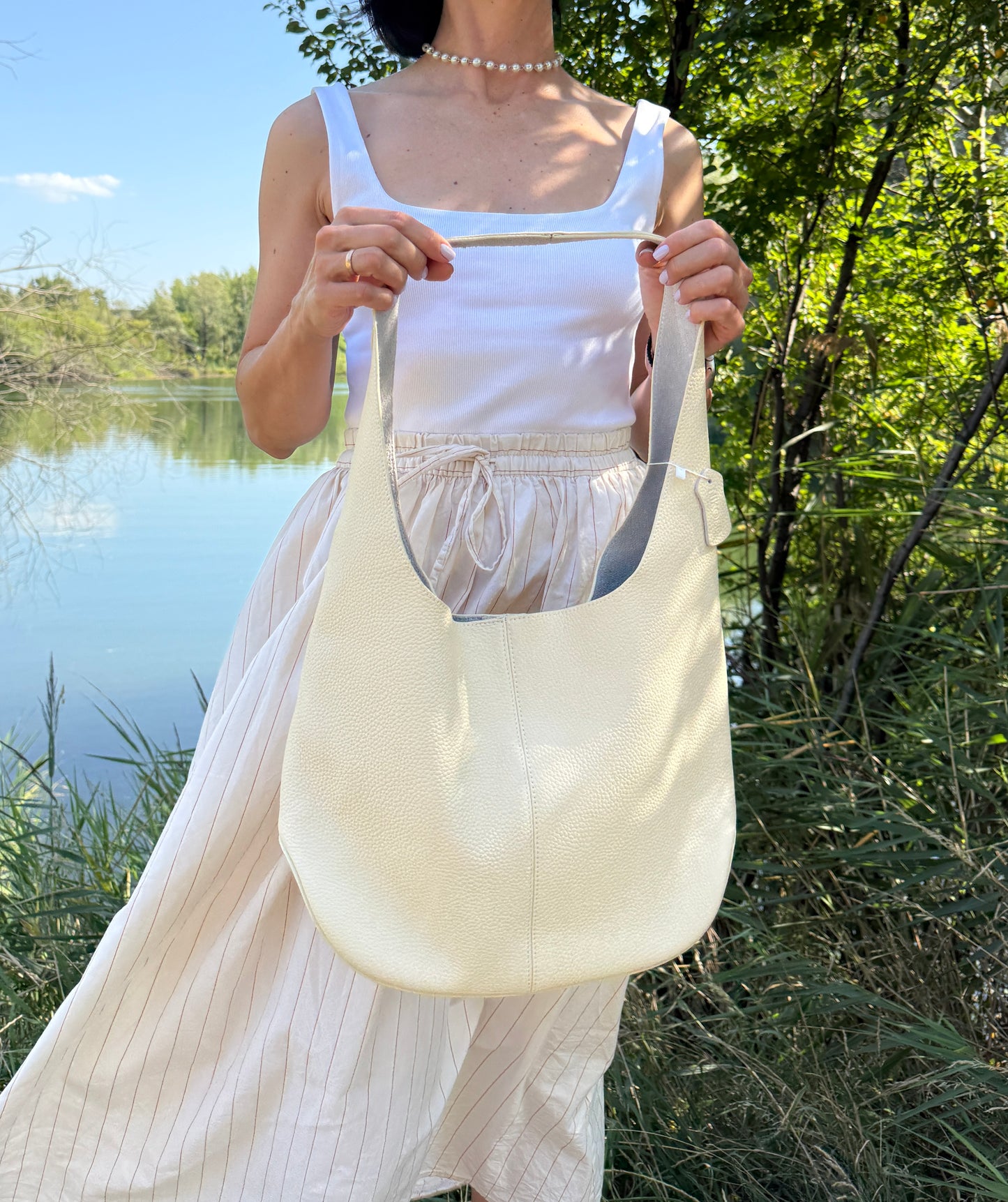 NIKOLÉ Kelly Milk – Elegant Leather Hobo Bag