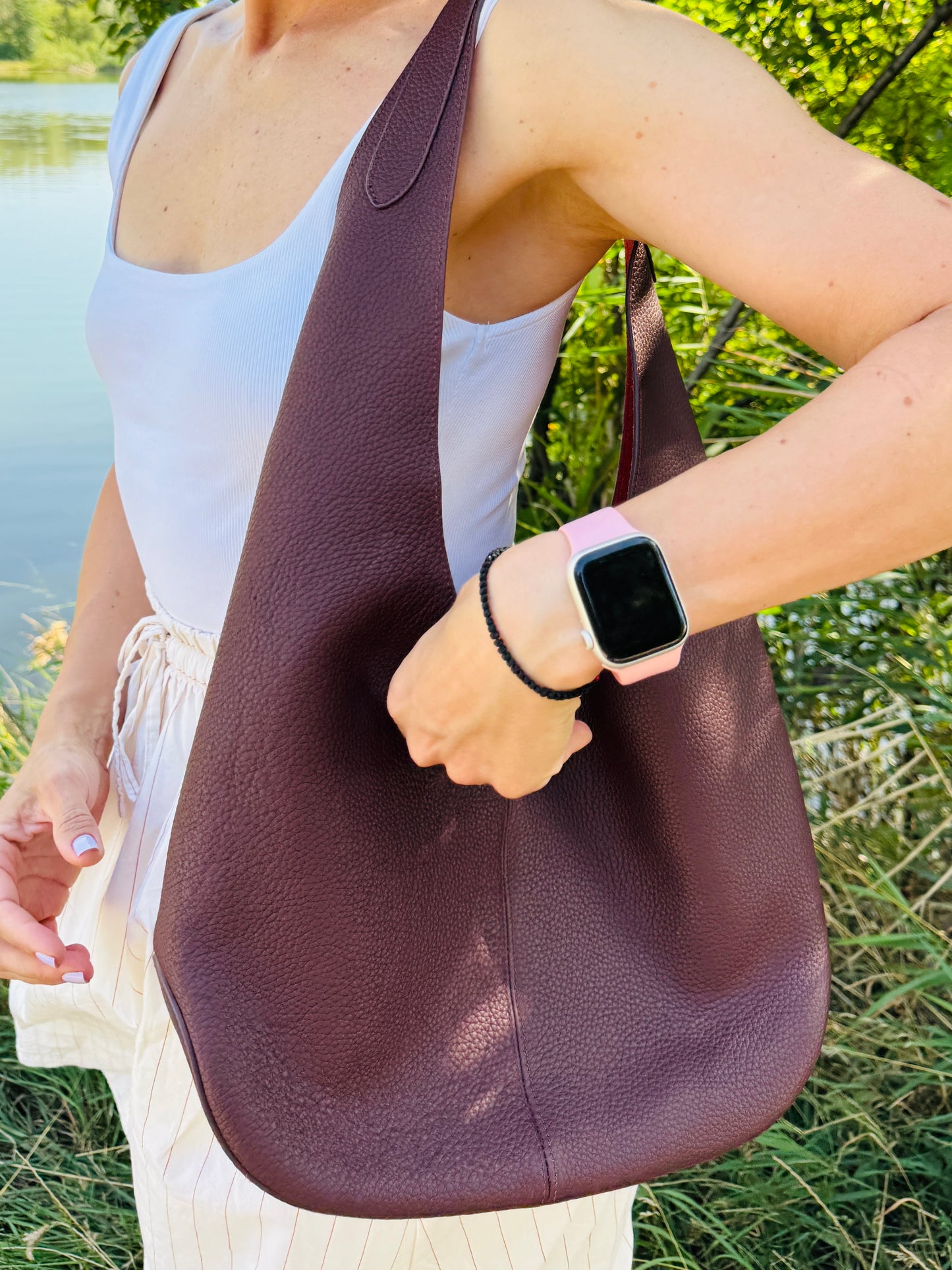 NIKOLÉ Kelly Marsala – Elegant Leather Hobo Bag