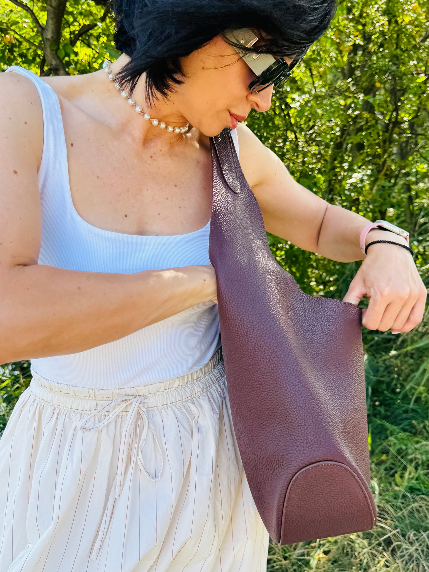 NIKOLÉ Kelly Marsala – Elegant Leather Hobo Bag