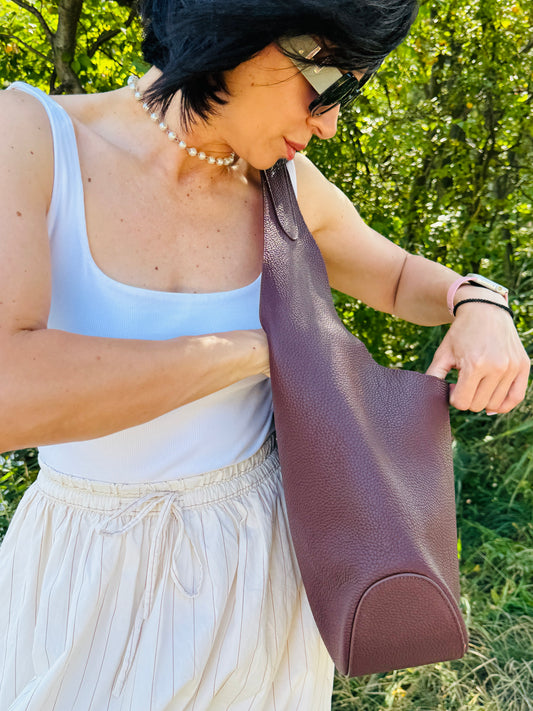 NIKOLÉ Kelly Marsala – Elegant Leather Hobo Bag