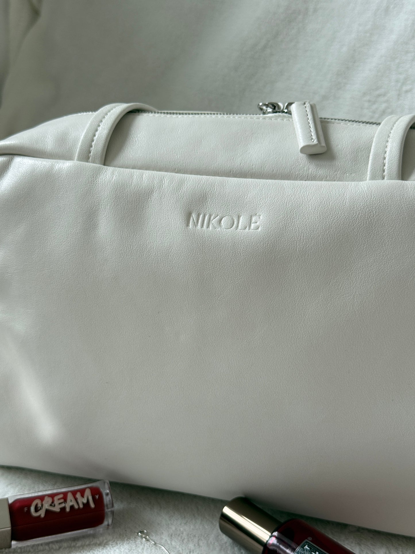 NIKOLÉ Leather Bag – Elegance in White