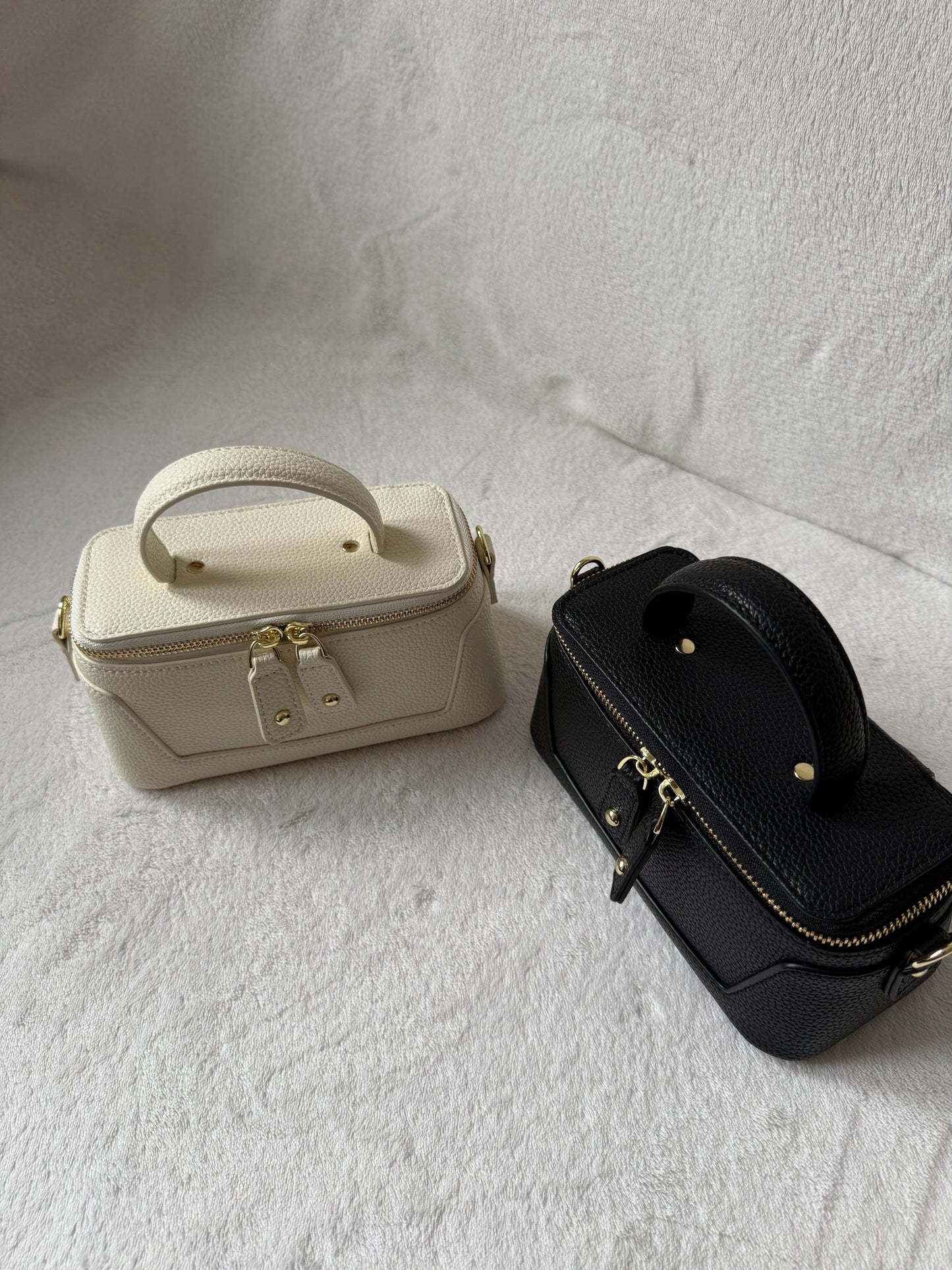 Lana – Elegant Premium Leather Bag (Black)