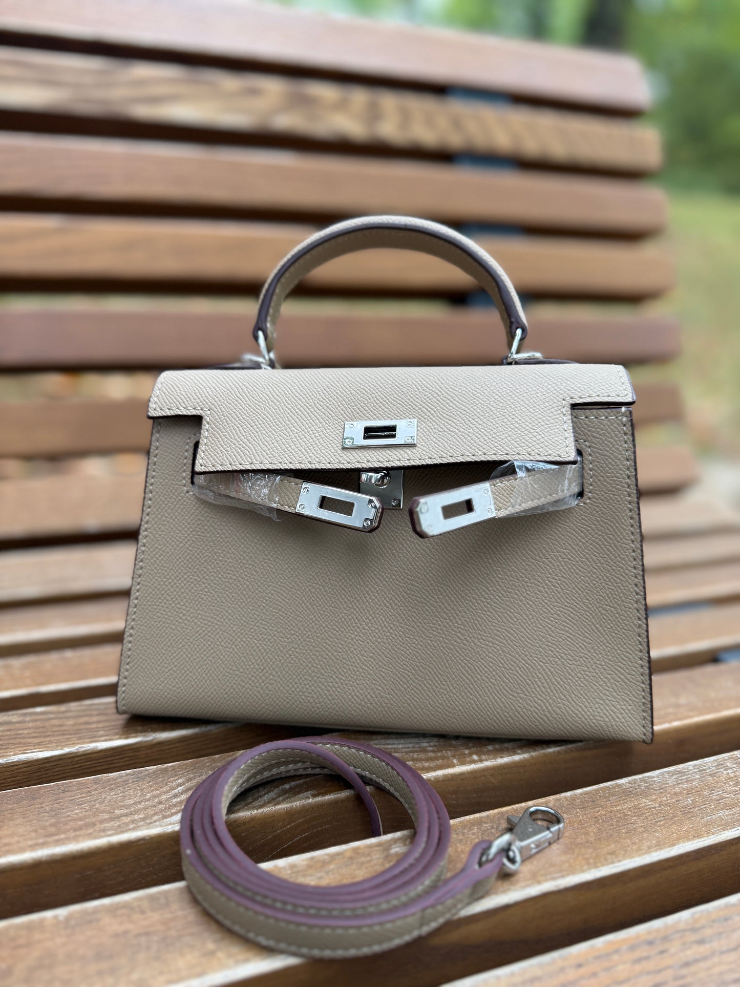 Lilu Taupe – Premium Natural Leather Bag