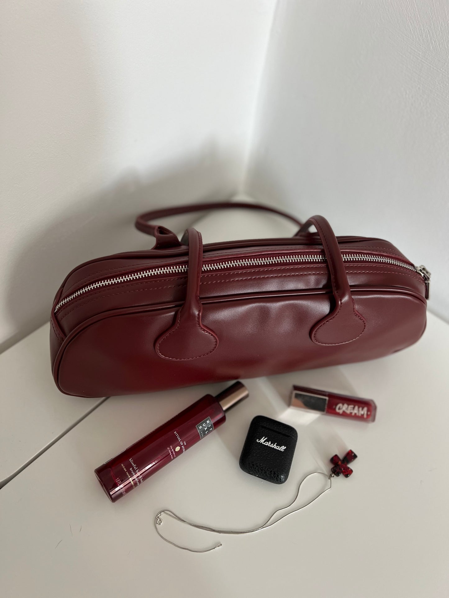 SASHA – Marsala Leather Baguette Bag
