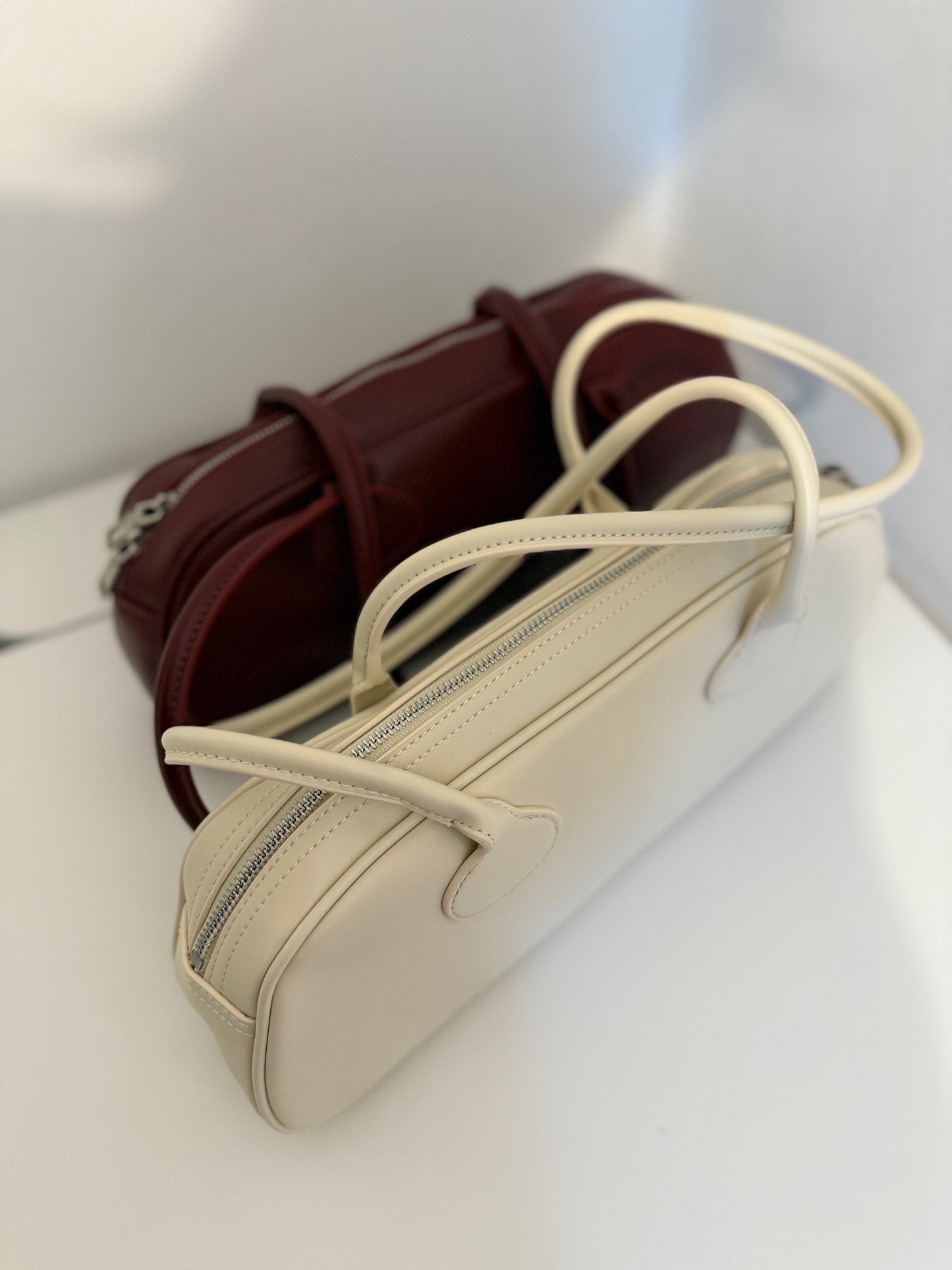 SASHA – Ivory Leather Baguette Bag