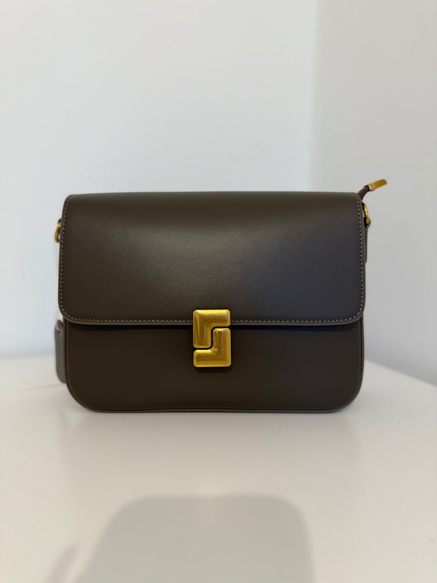 NIKOLÉ Polly Choco – Luxury Leather Handbag